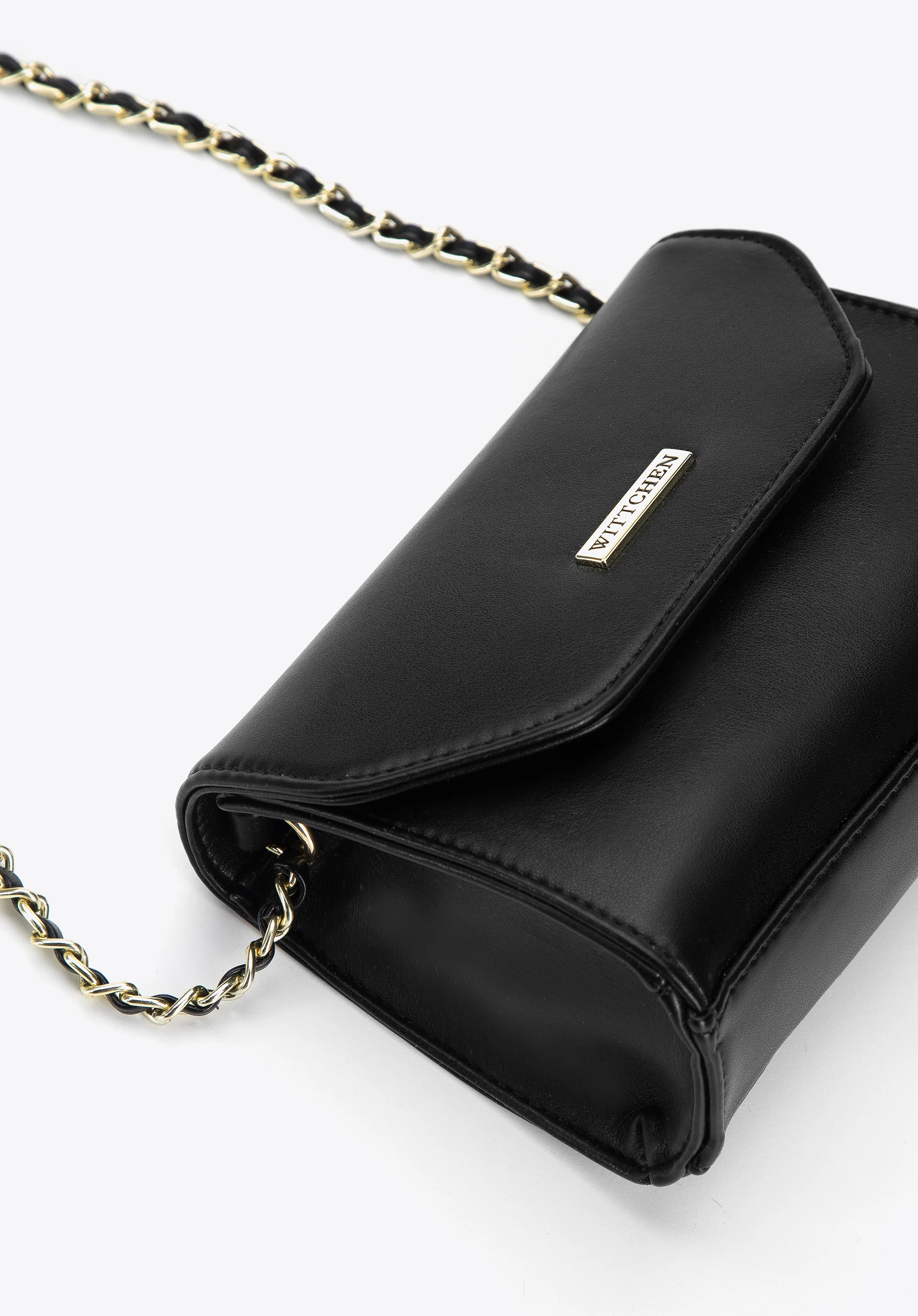 Damska listonoszka z ekoskóry na łańcuszku mała