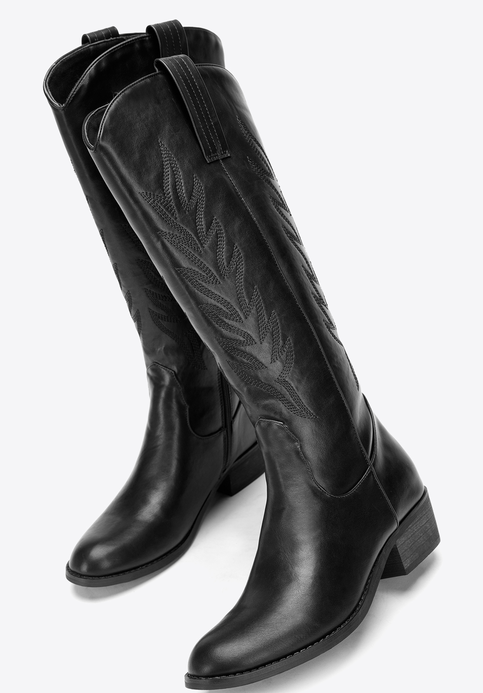 Damskie kowbojki z haftem wysokie