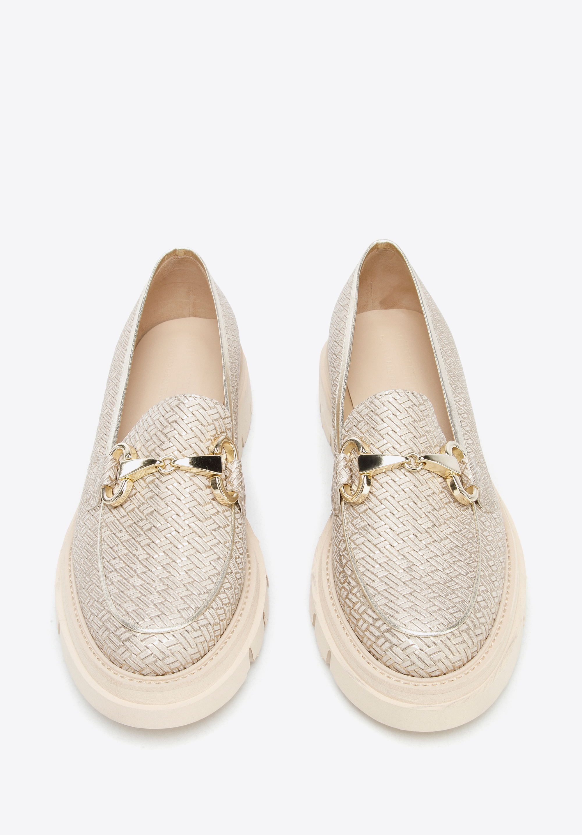 Damskie mokasyny z połyskującej skóry z klamerką