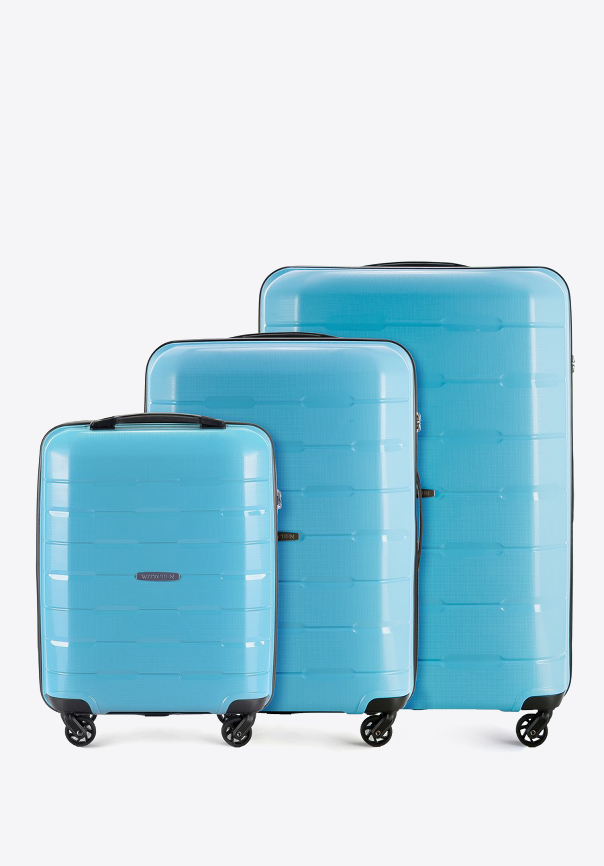 Walizka kabinowa z polipropylenu żłobiona