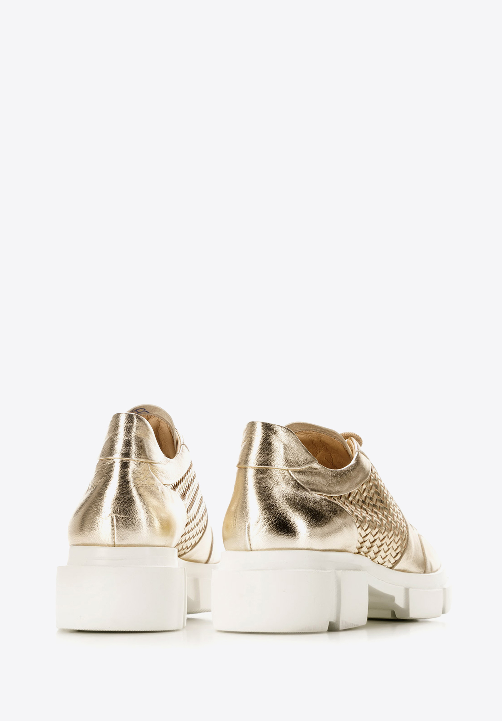 Damskie sneakersy na platformie plecione