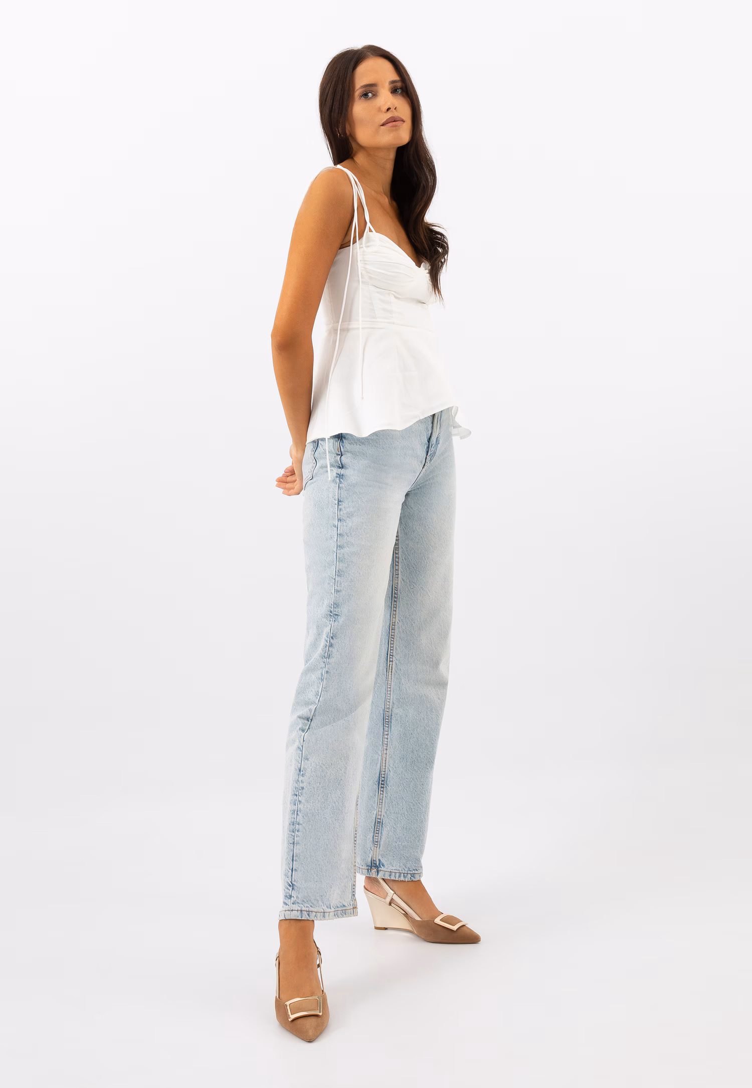 Beżowo-złote czółenka na koturnie