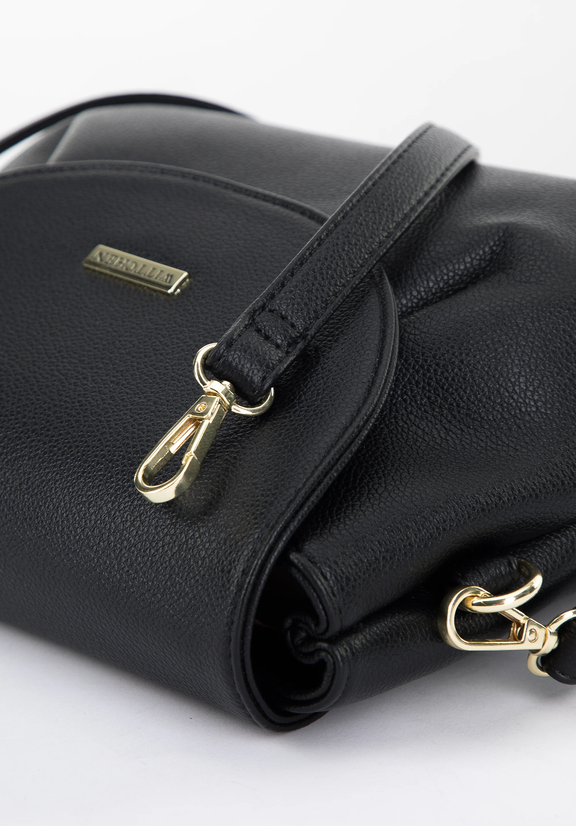 Damska listonoszka z ekoskóry marszczona