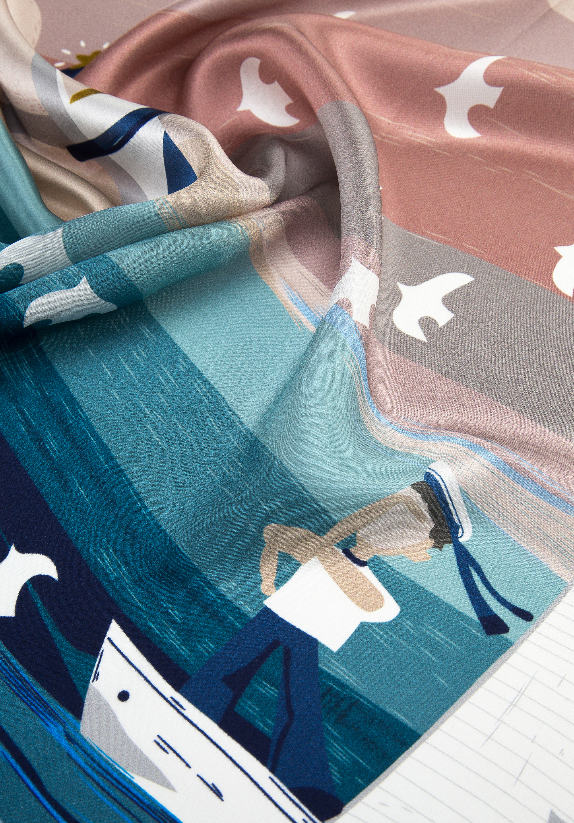 Damska chusta jedwabna we wzory duża