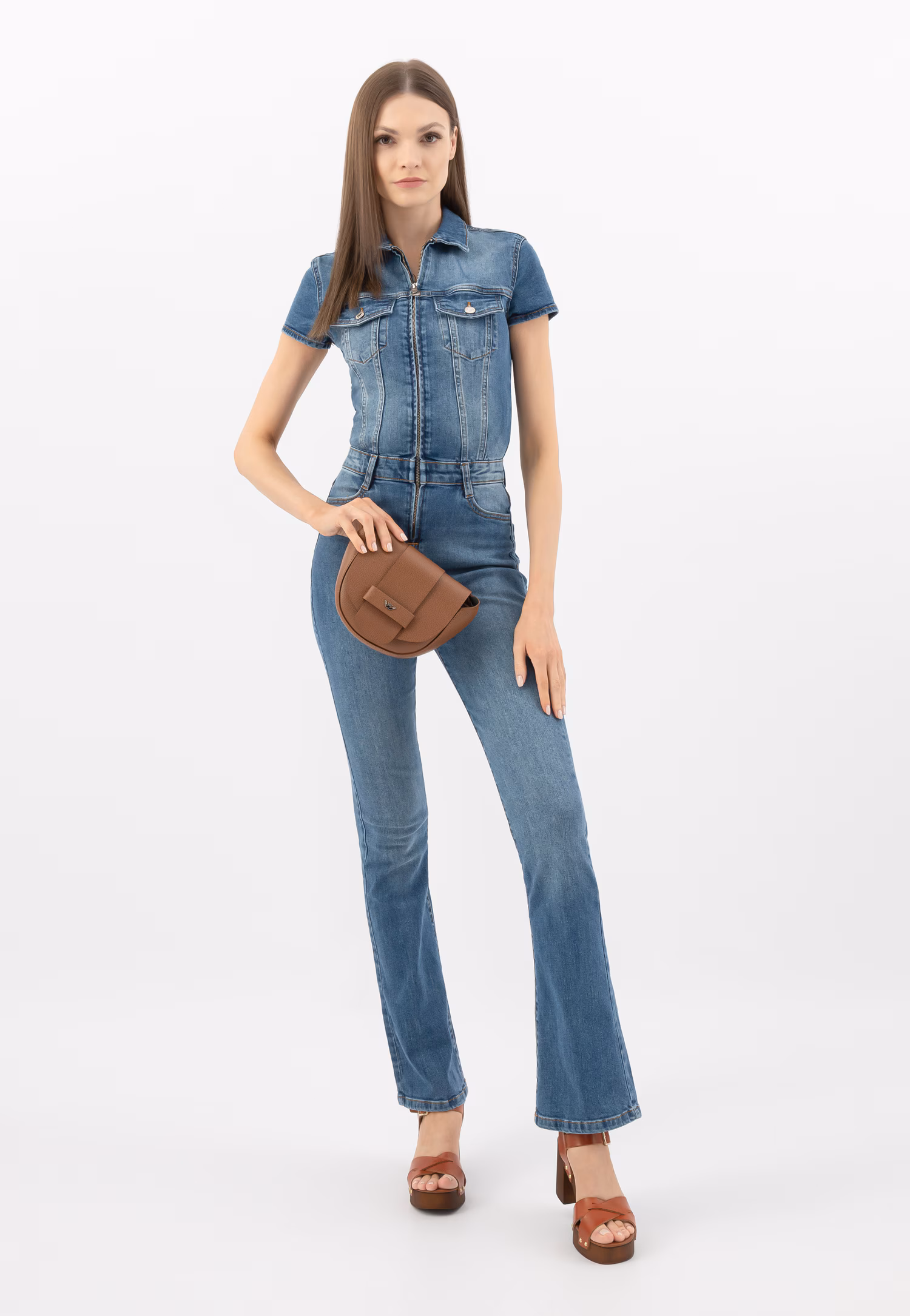 Jasnobrązowa skórzana torebka damska typu saddle bag