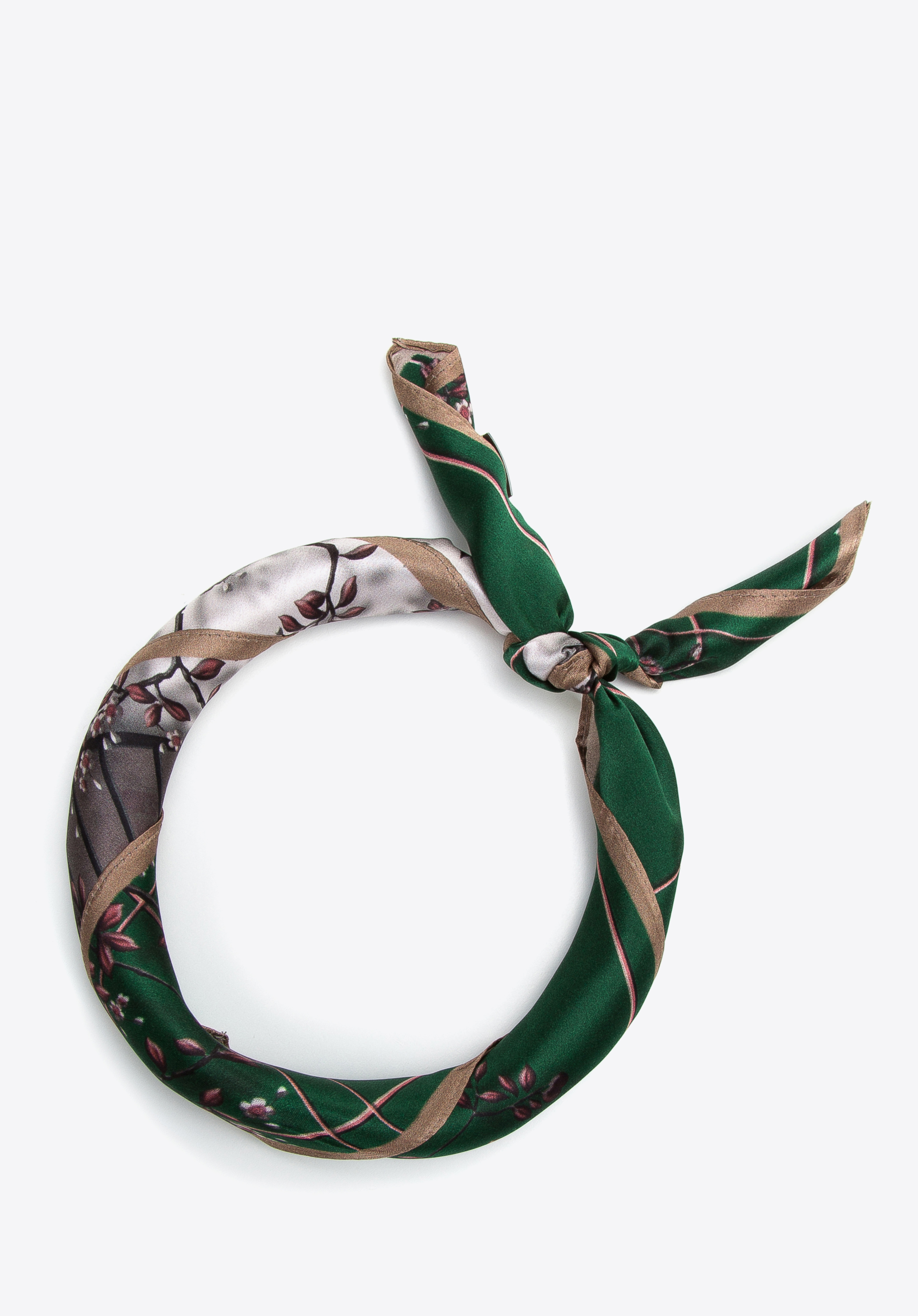 Damska apaszka jedwabna we wzory