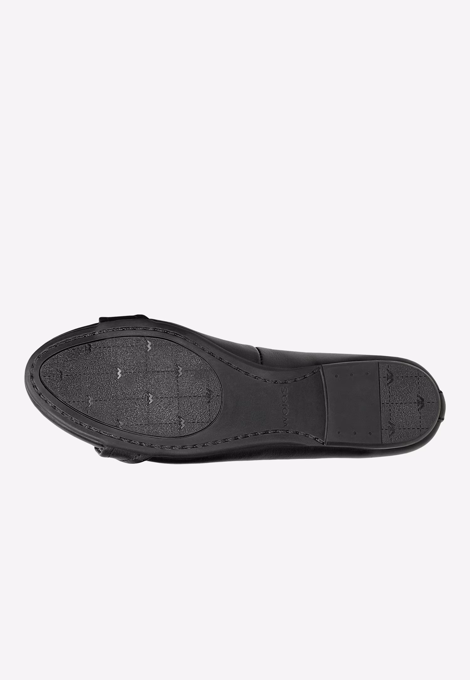 Czarne baleriny z ozdobnym łańcuchem