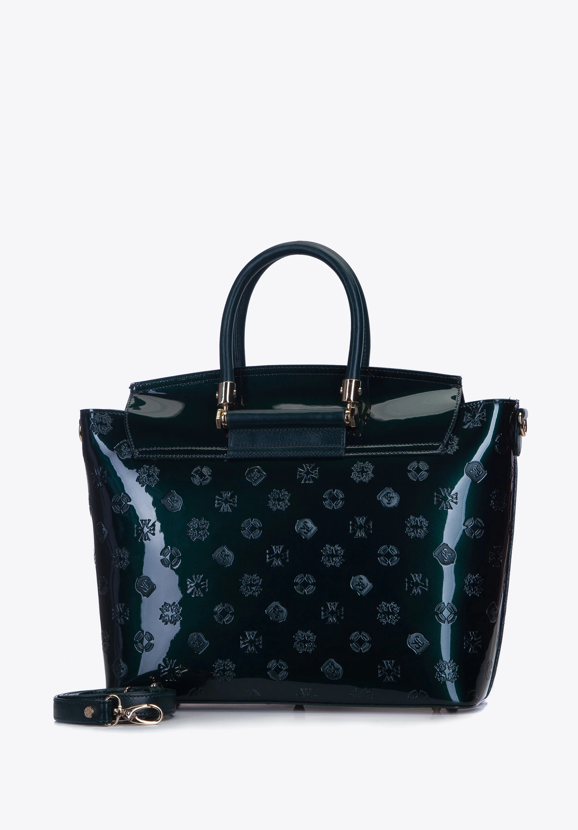 Kuferek lakierowany z klapą i tłoczeniami