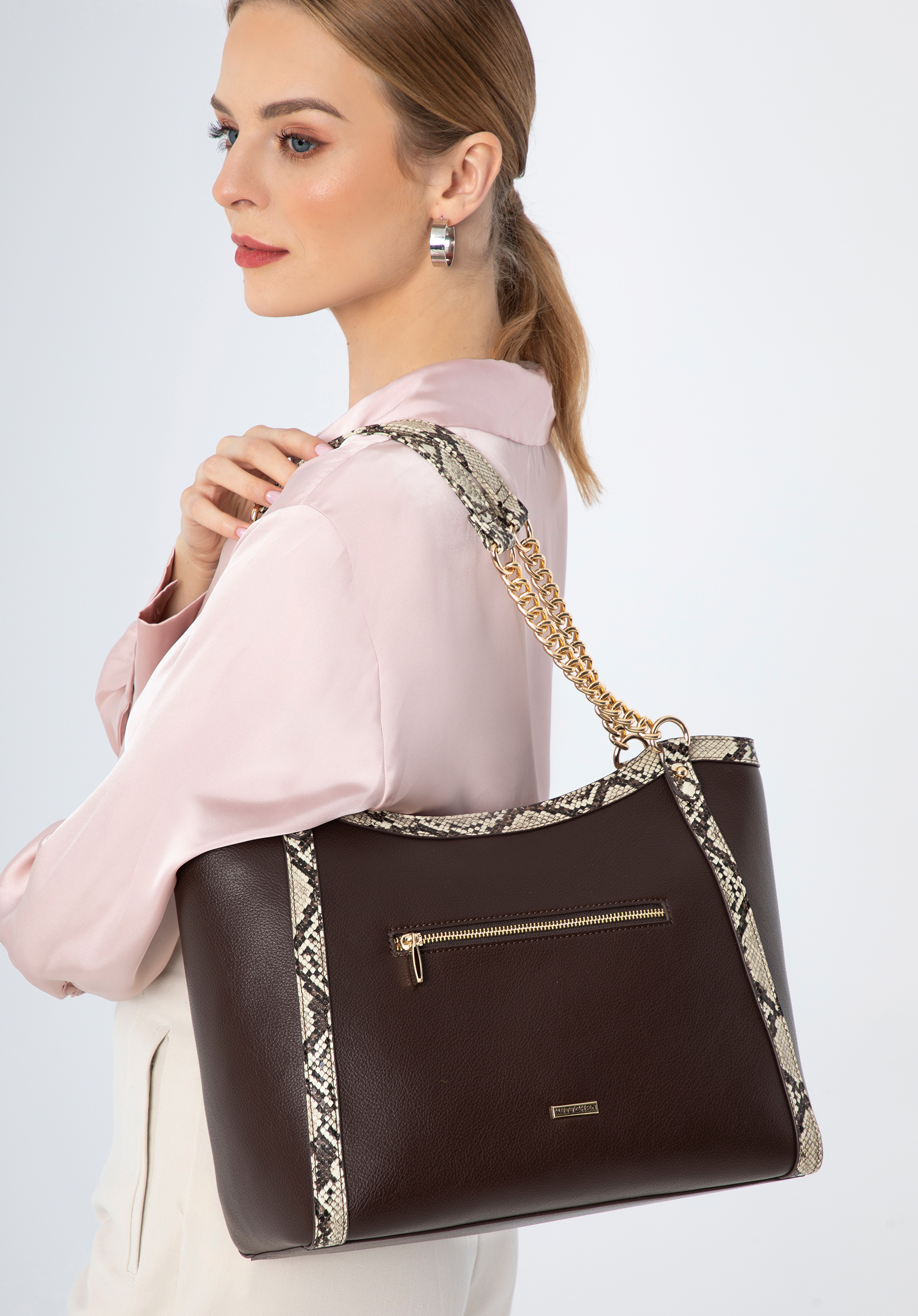 Torebka shopperka z obszyciem z ekoskóry o fakturze lizard