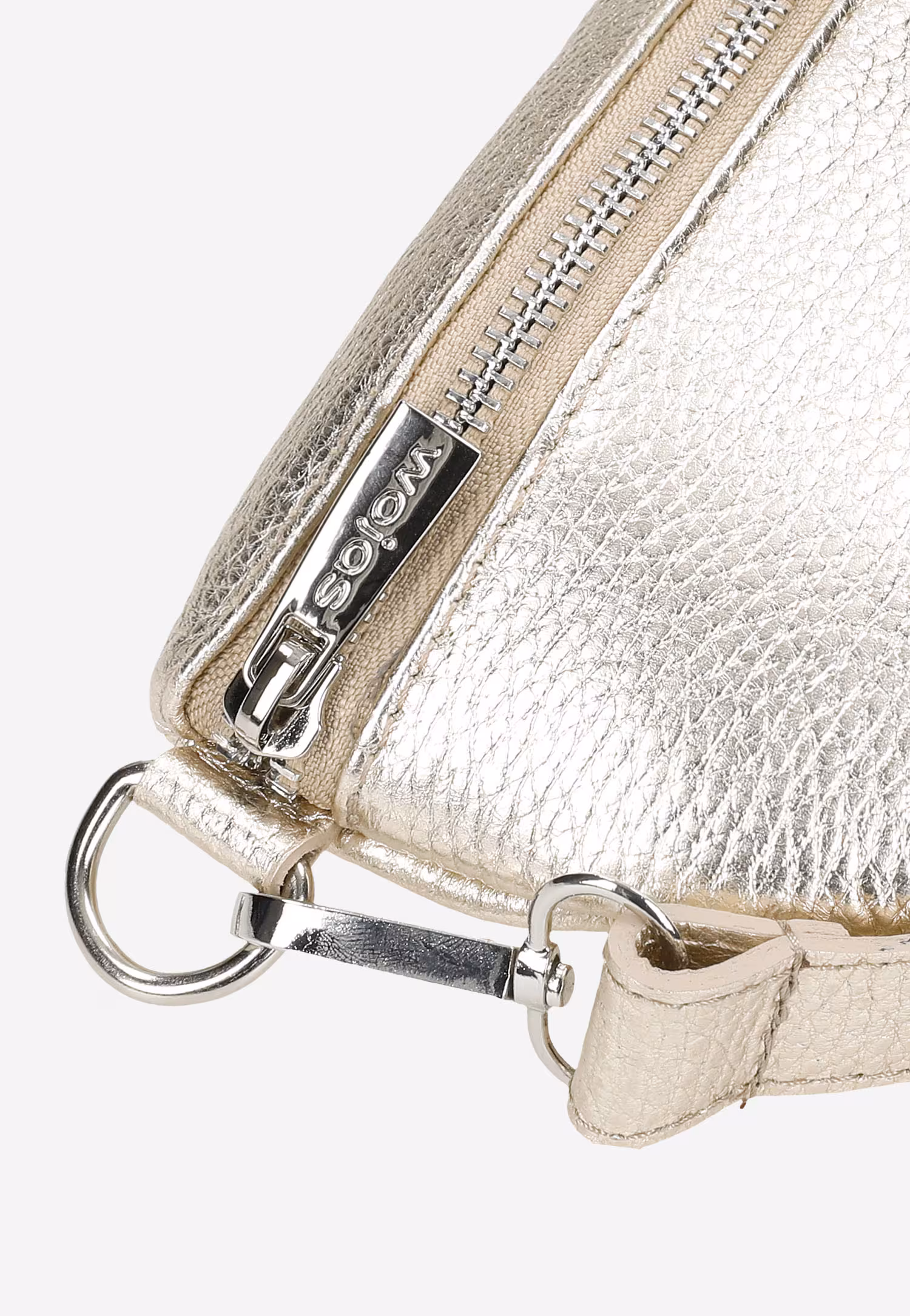 Czarna skórzana torebka nerka