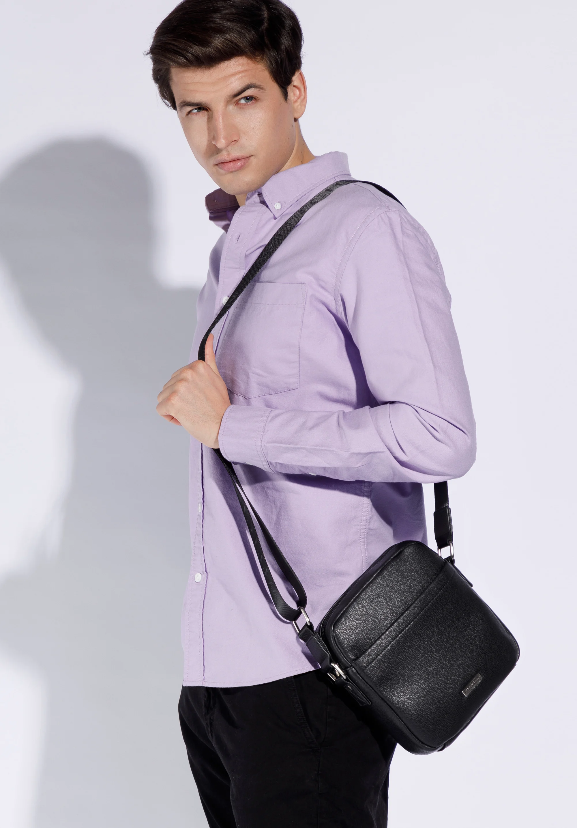 Męska listonoszka z kieszonką mała