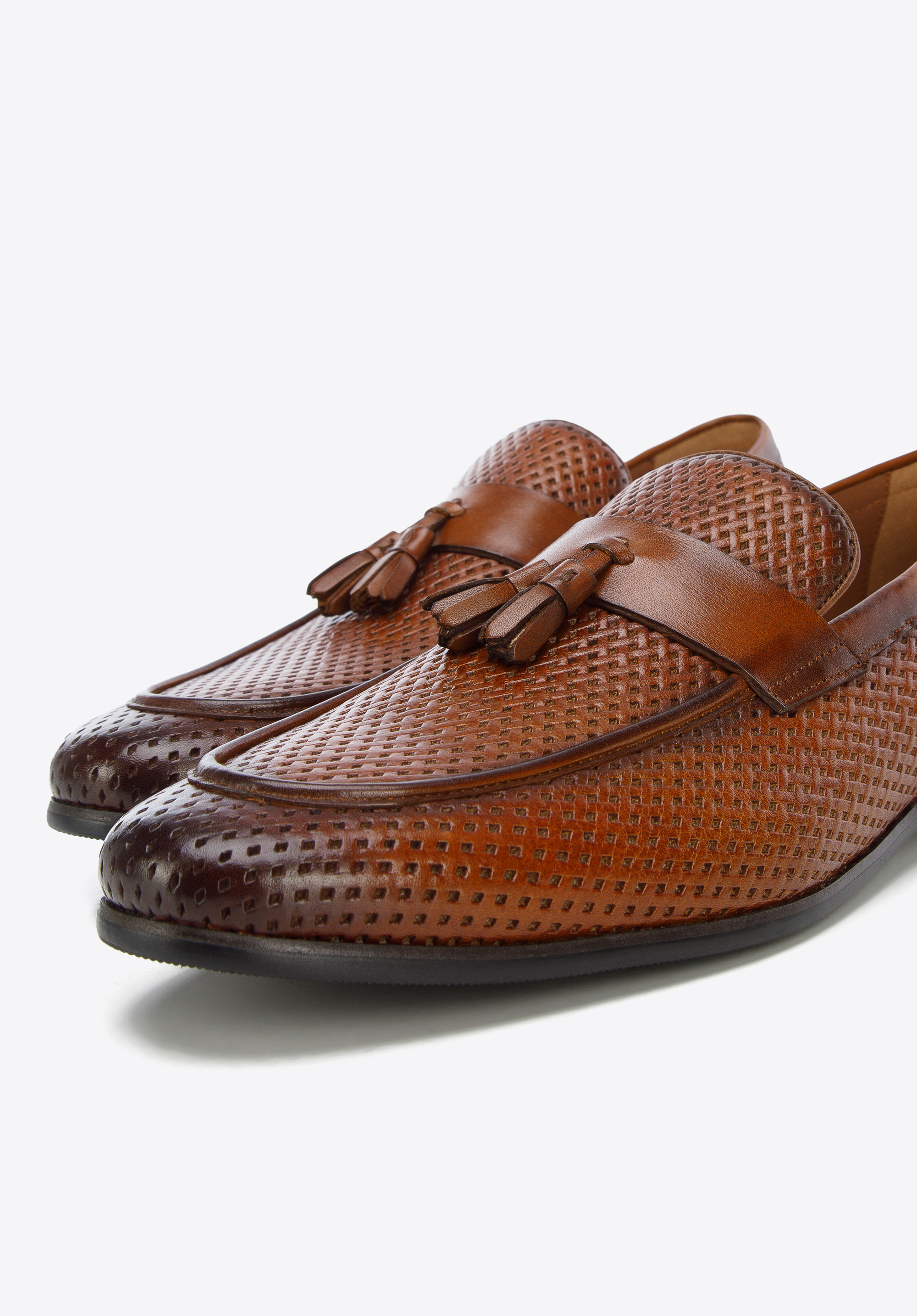 Męskie mokasyny skórzane z plecionką i chwostami
