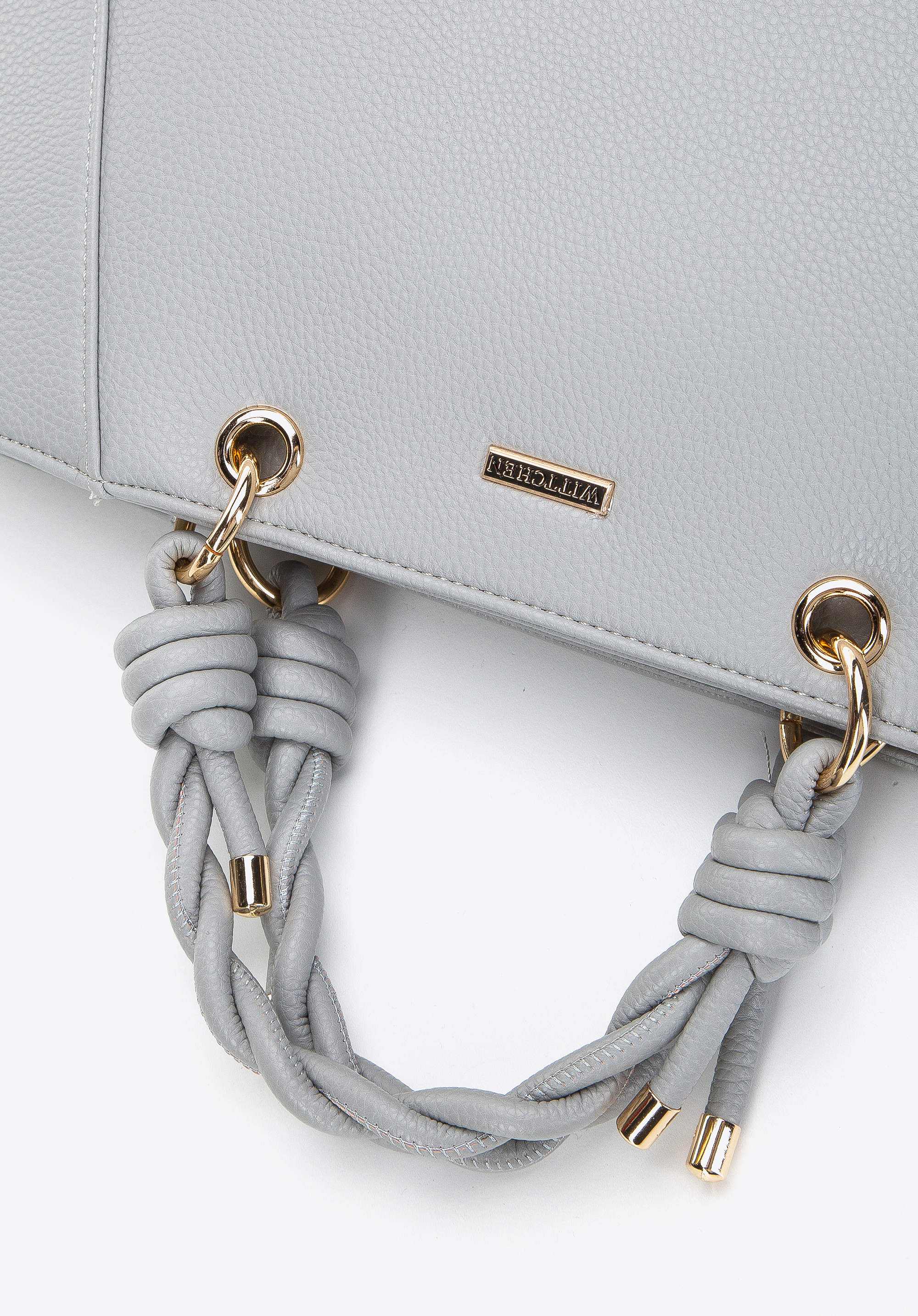 Torebka kuferek z ekoskóry z plecionymi rączkami