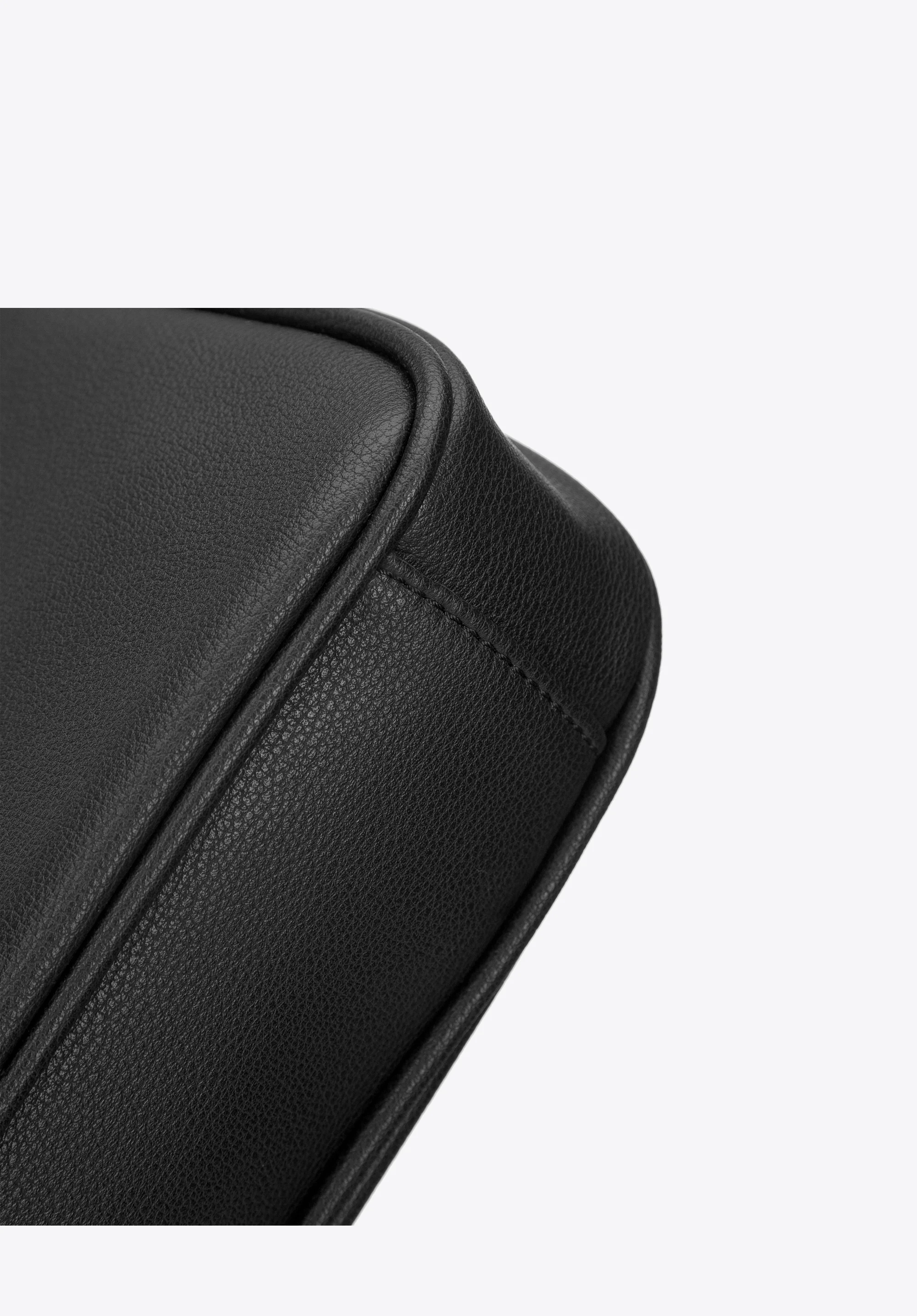 Torebka baguette na łańcuchu