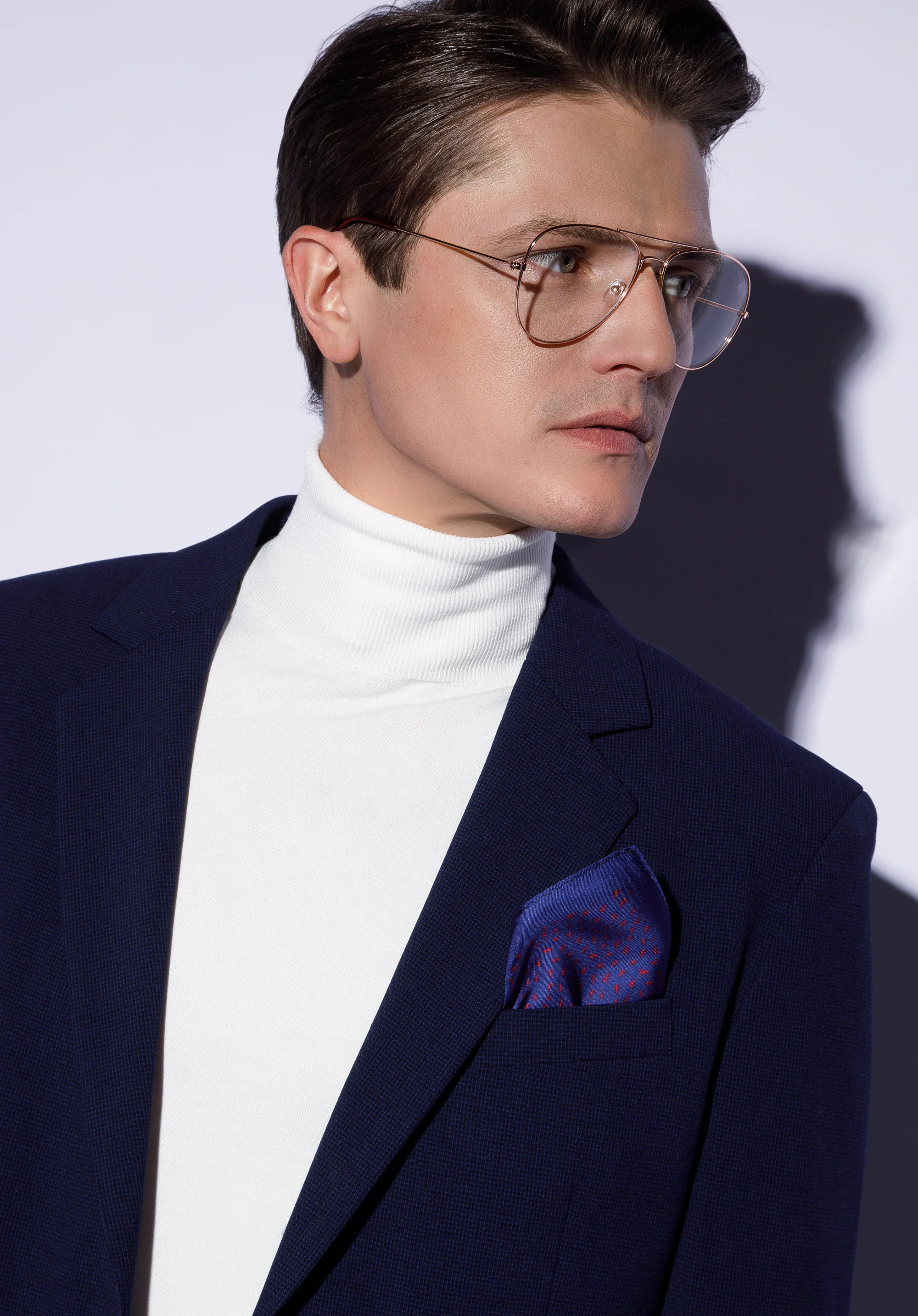 Poszetka jedwabna we wzory