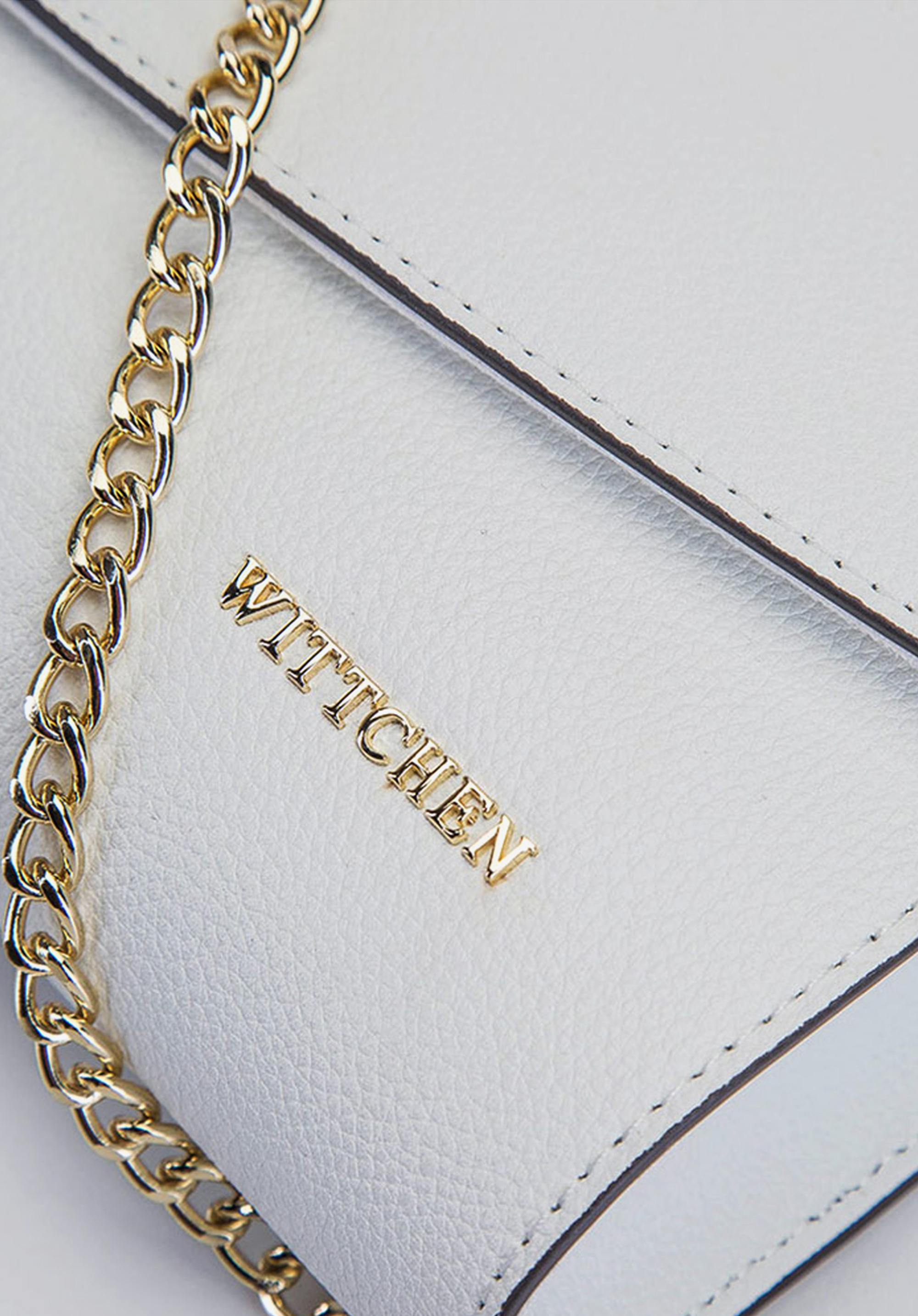 Kopertówka skórzana prosta z łańcuszkiem