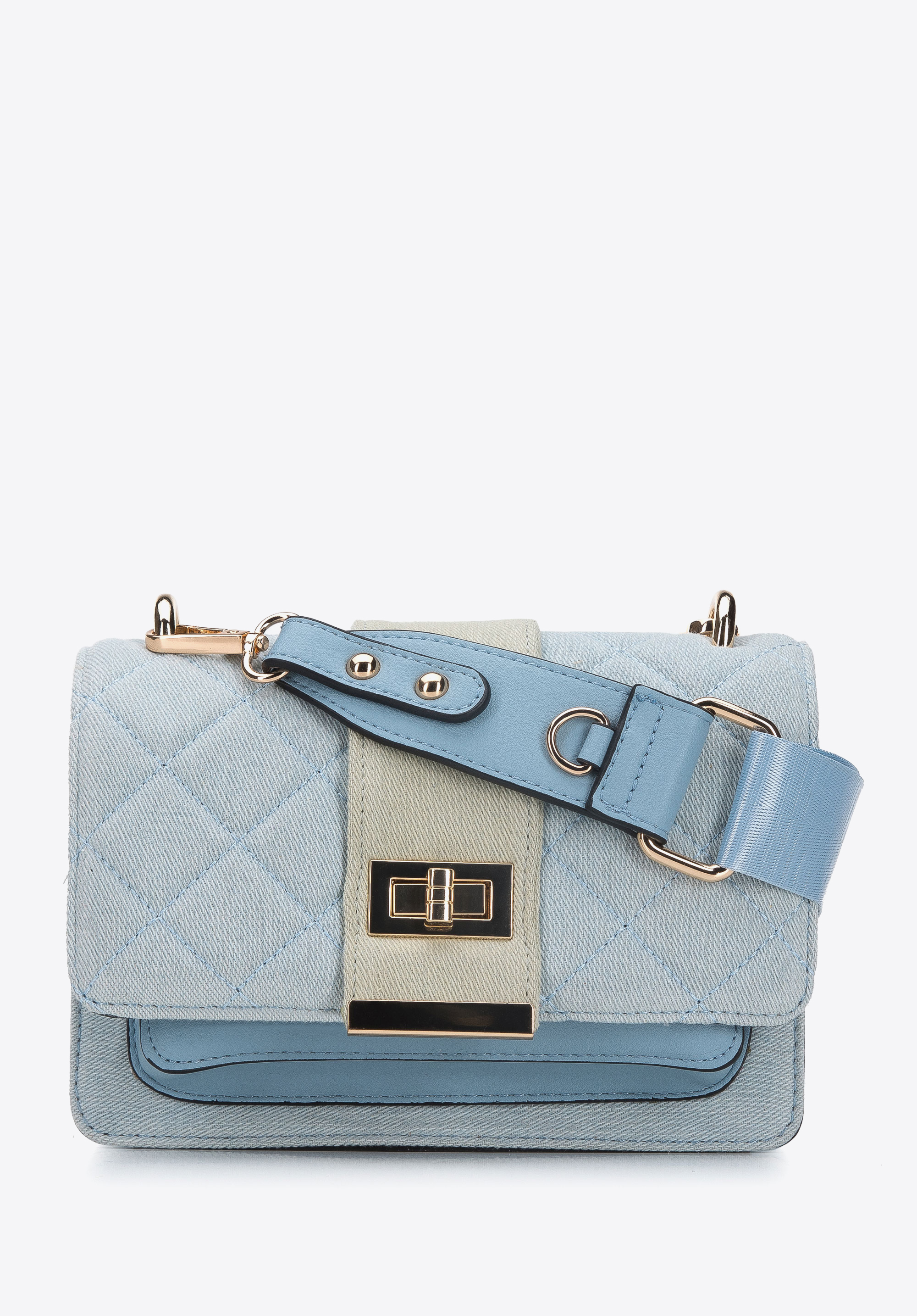 Damska listonoszka dżinsowa z pikowaną klapą i saszetką