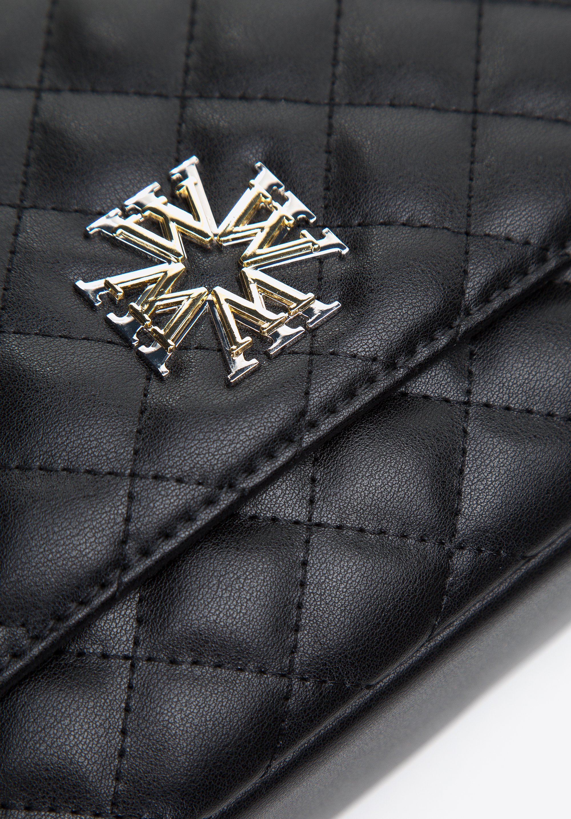 Damska listonoszka skórzana z ozdobnym monogramem