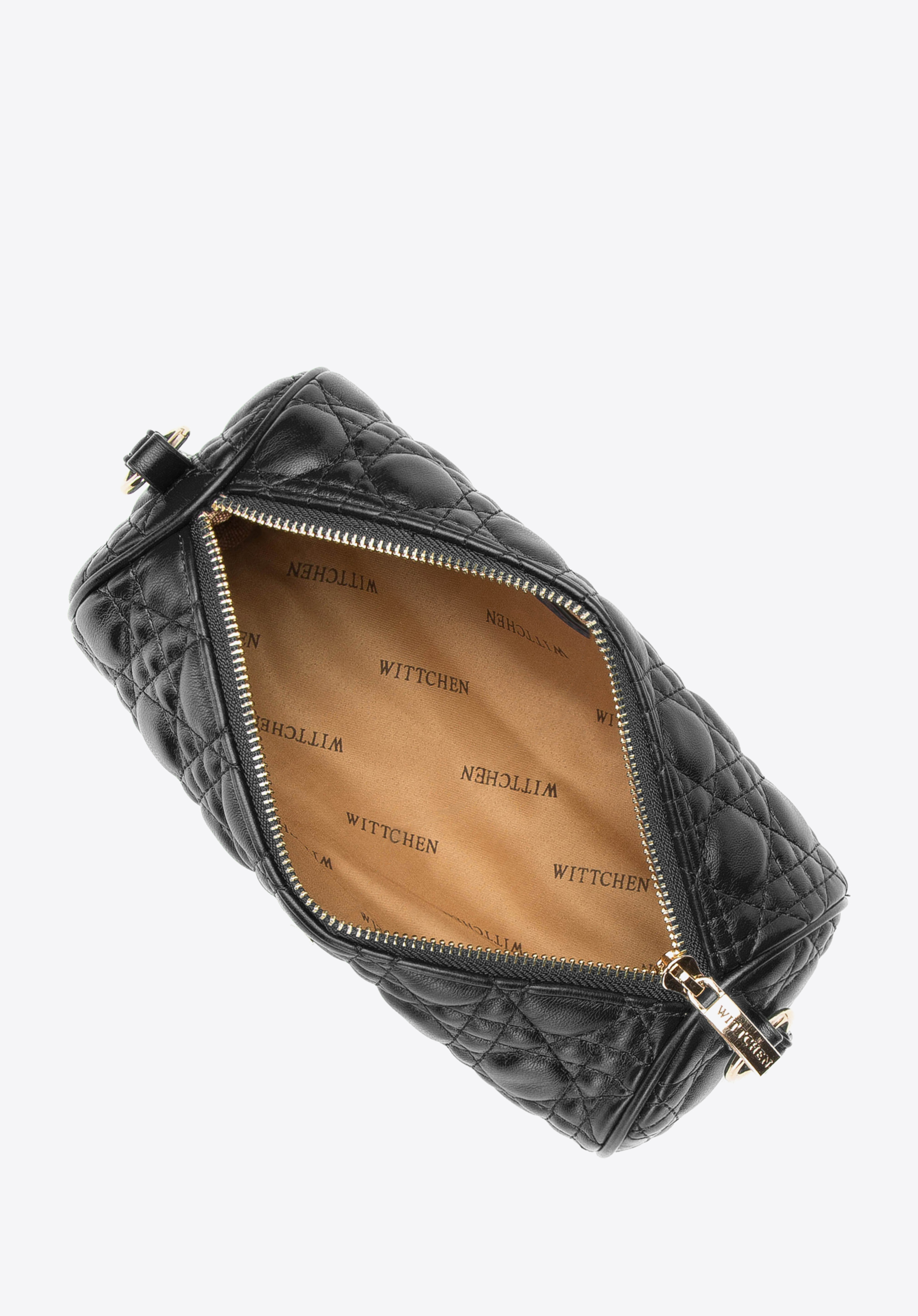 Torebka wieczorowa z geometrycznym pikowaniem