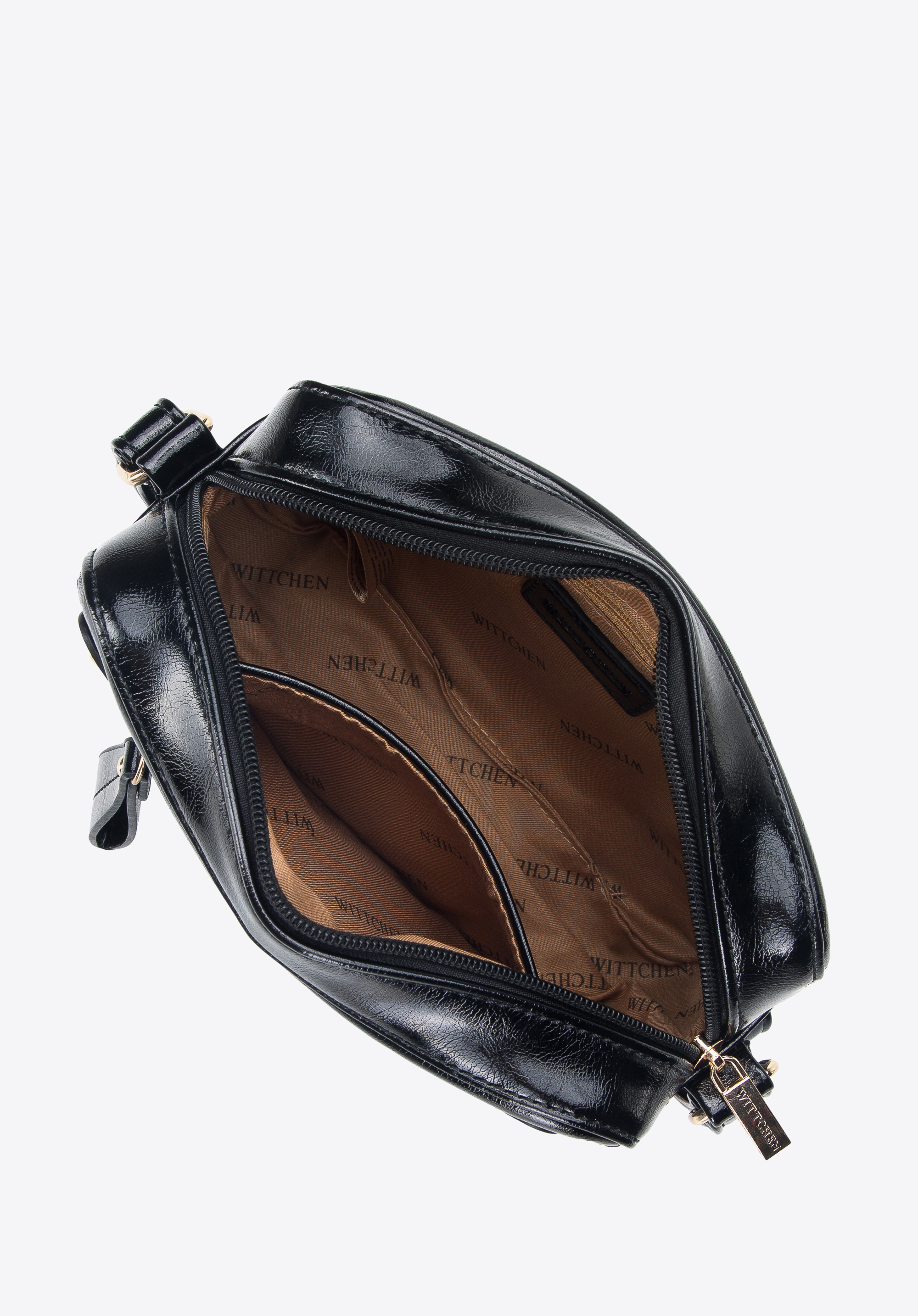 Damska listonoszka z błyszczącej ekoskóry pikowana