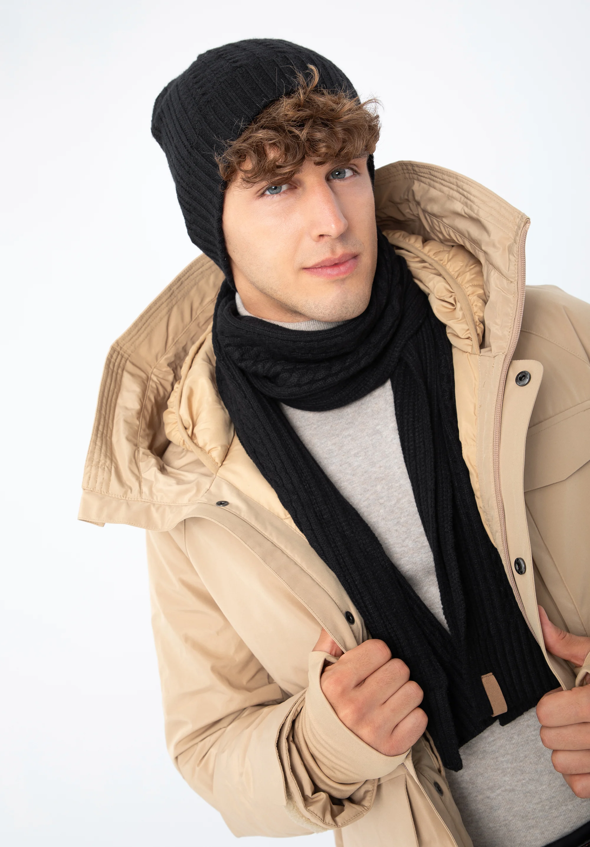 Męski komplet zimowy z ozdobnym splotem klasyczny