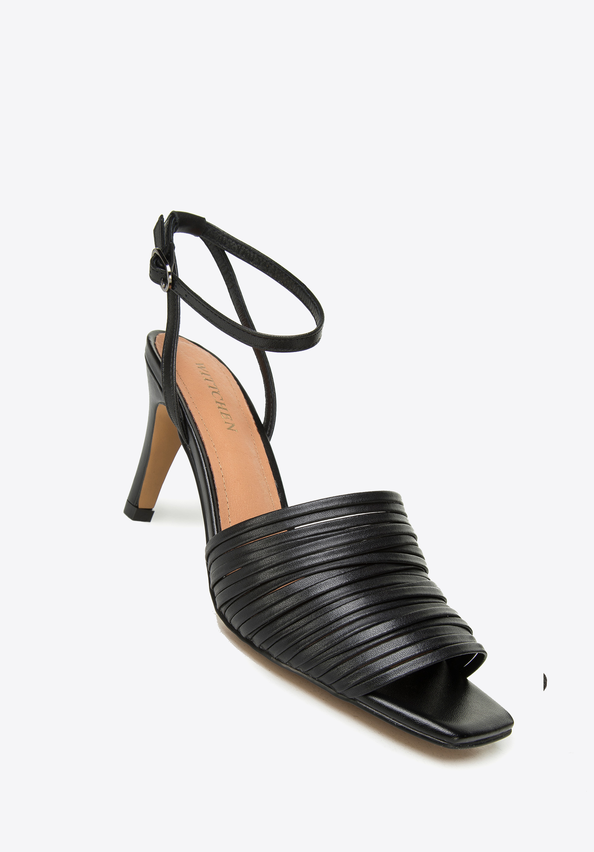 Damskie sandały skórzane z paseczkami na szpilce