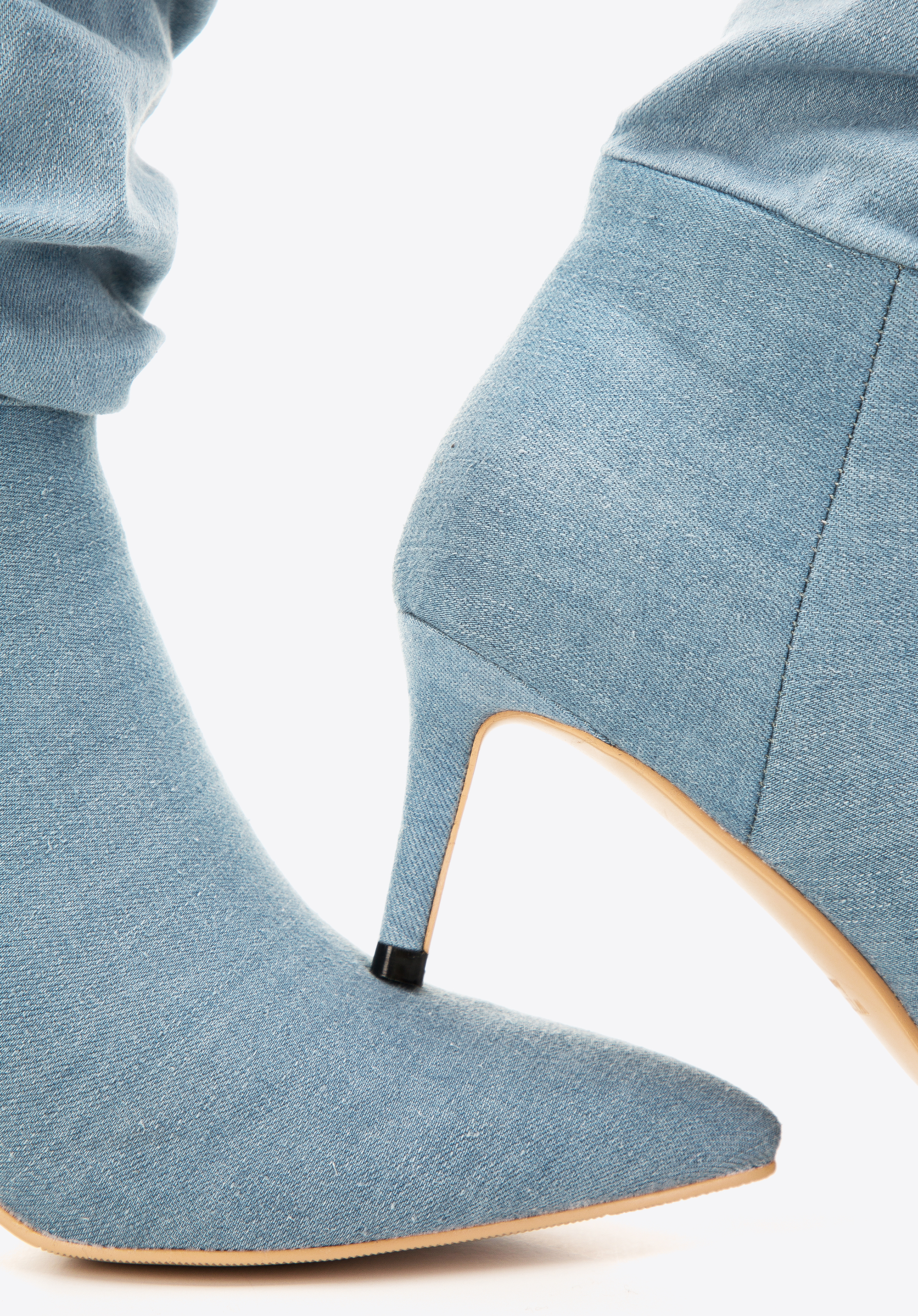 Damskie kozaki dżinsowe na szpilce