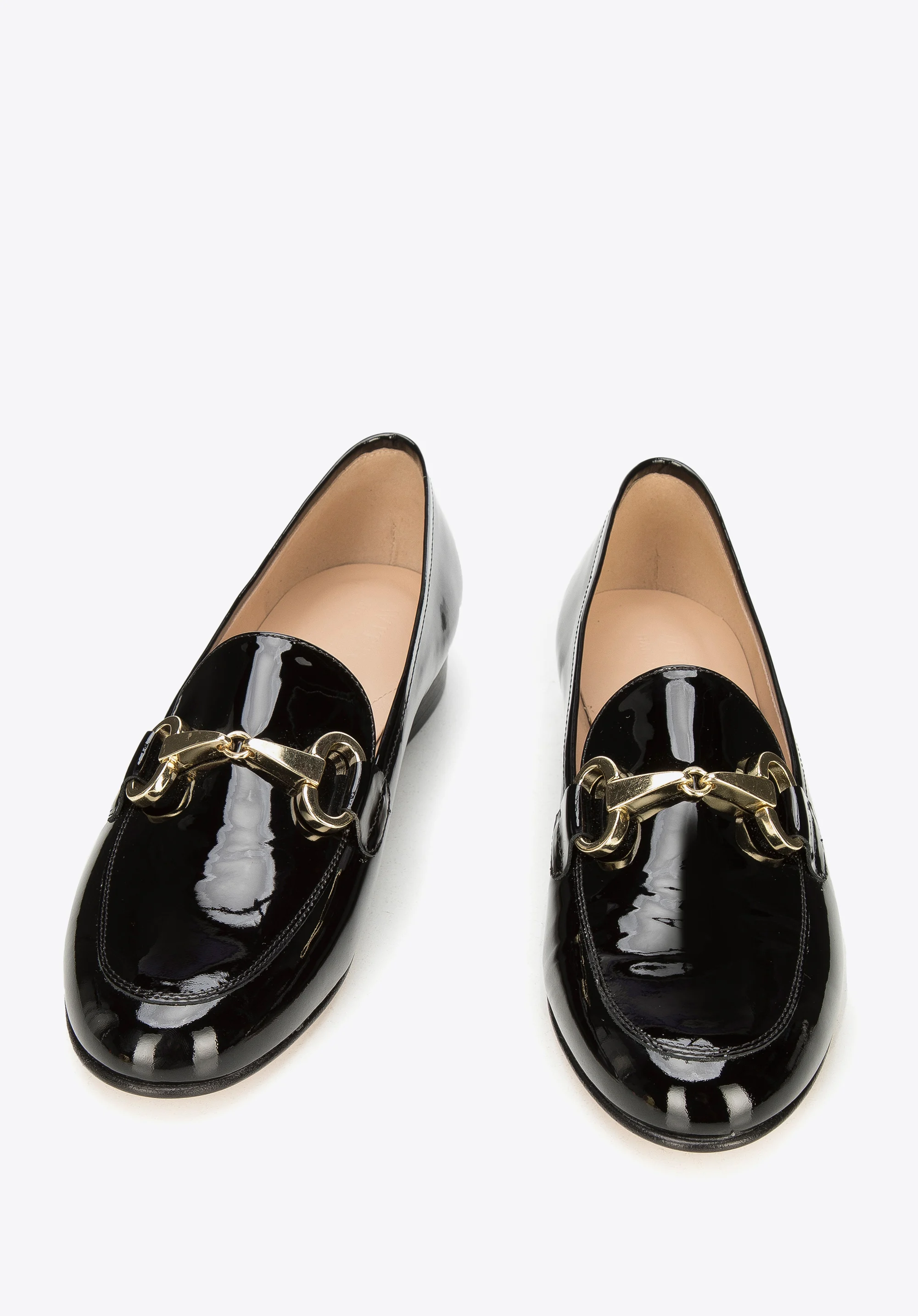 Damskie mokasyny z lakierowanej skóry z wędzidłem