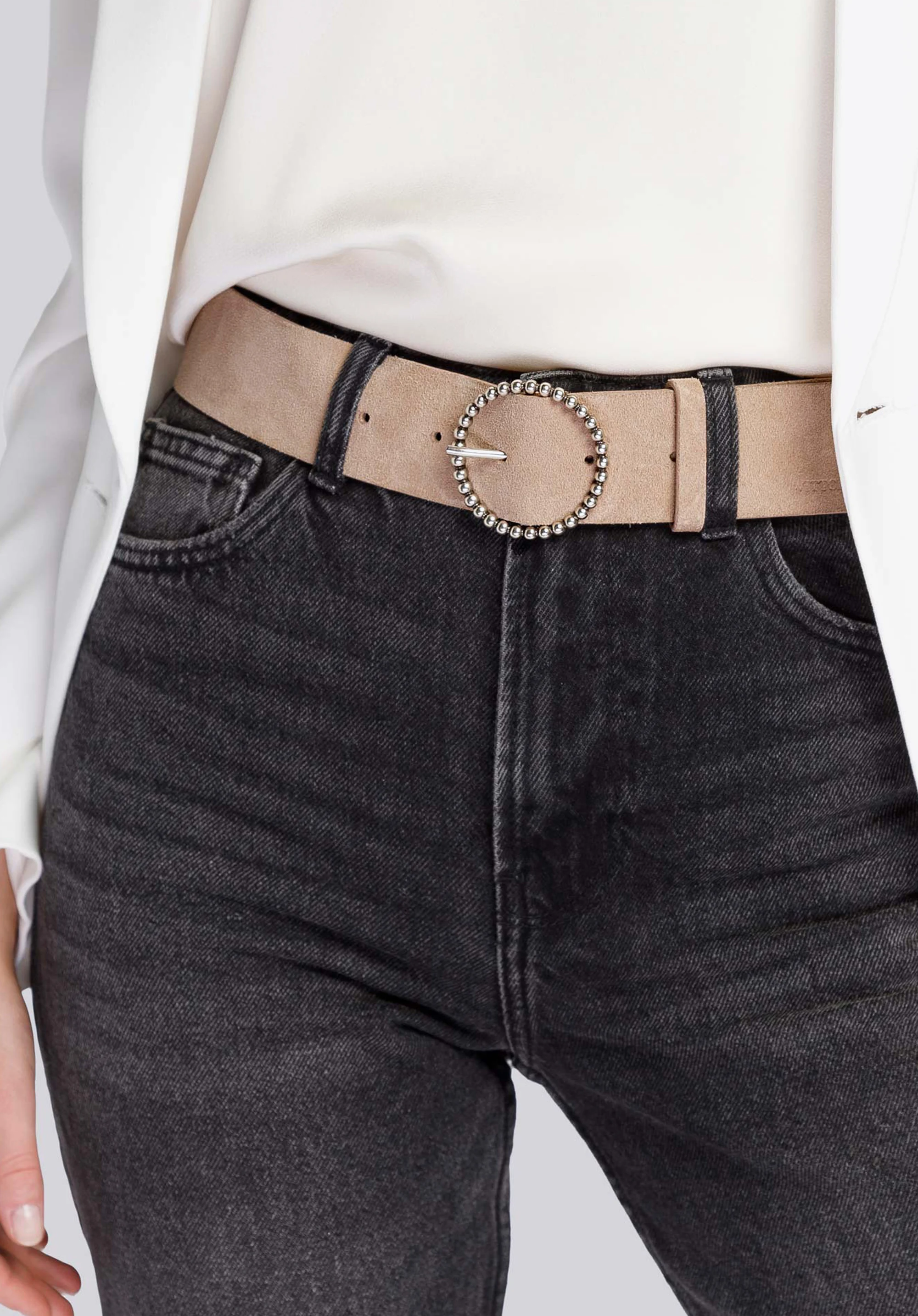 Damski pasek ze skóry welurowej z klamrą na obręczy