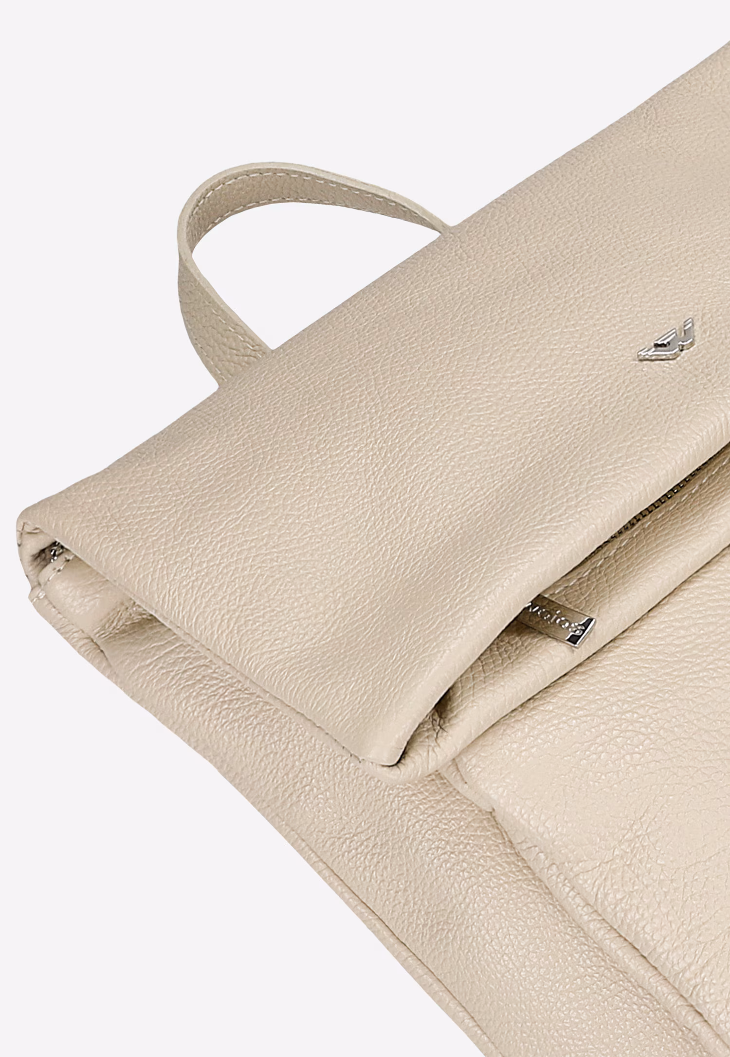 Beżowy skórzany plecak miejski