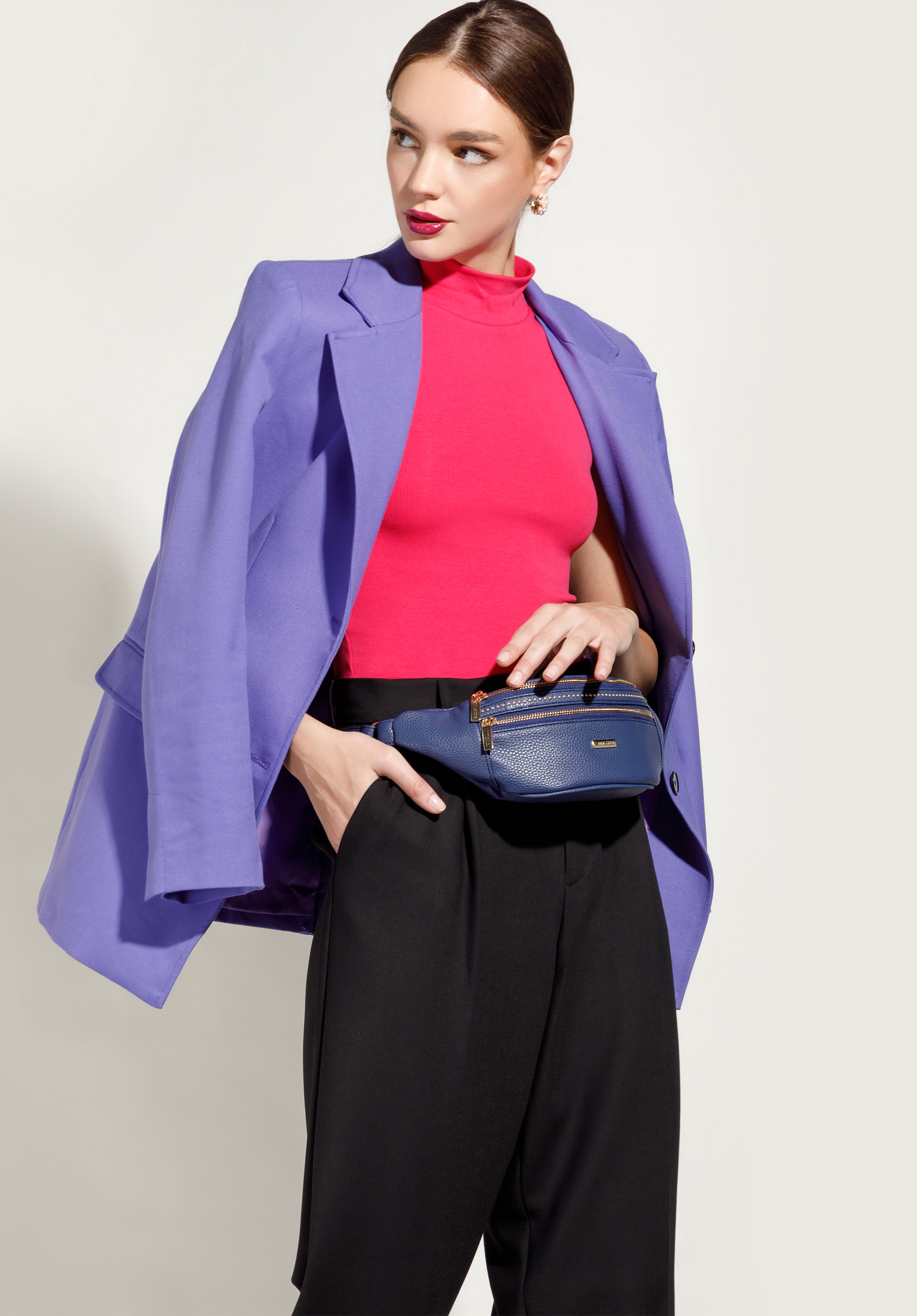 Damska torebka nerka z nitami