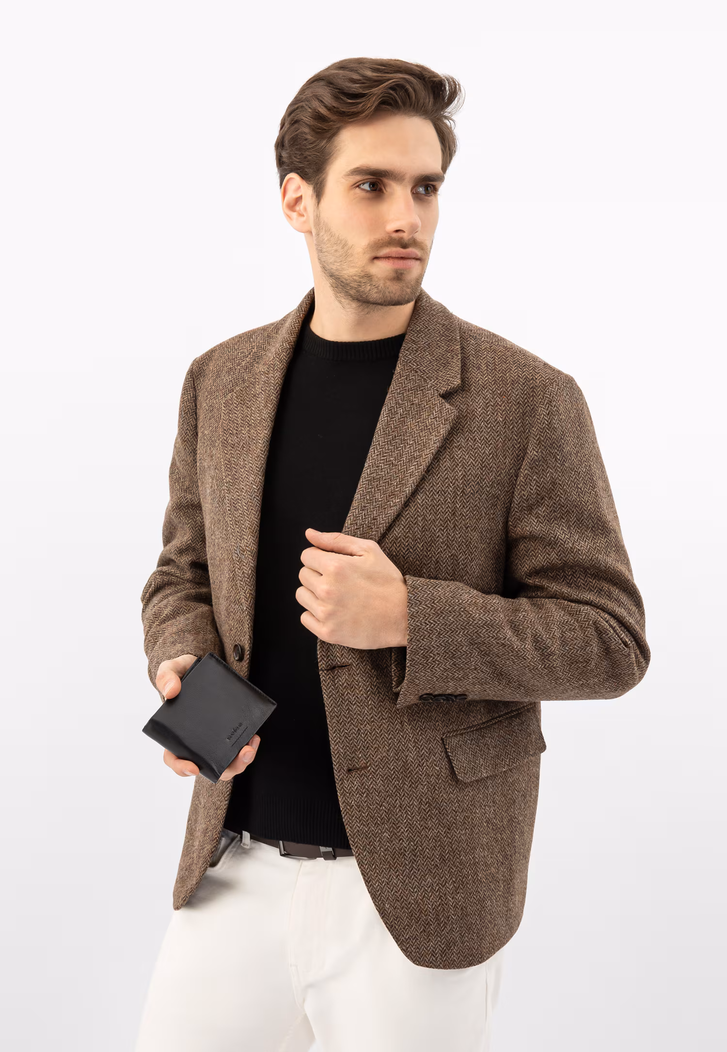 Czarny portfel męski ze skóry licowej