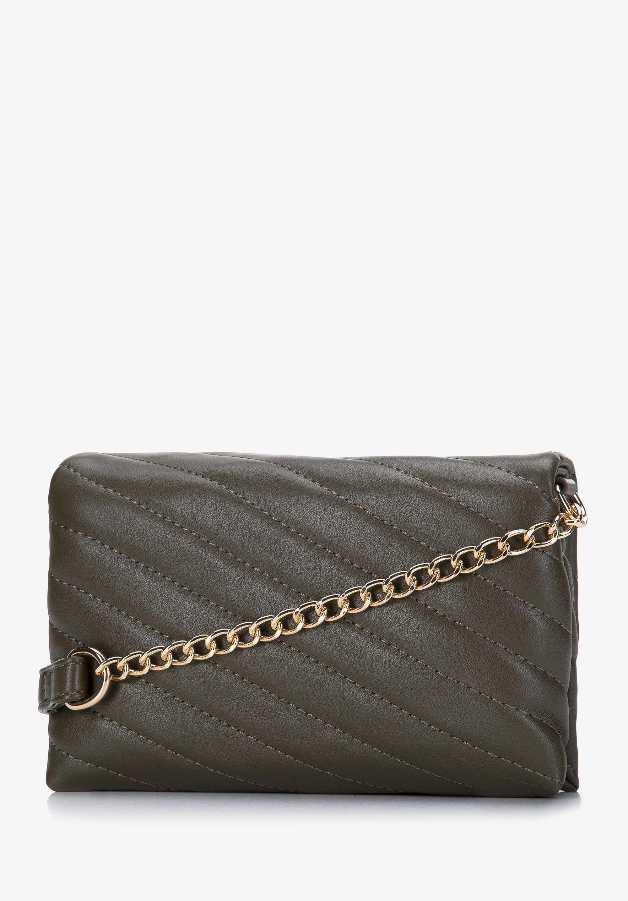 Minitorebka z geometrycznie pikowanej ekoskóry na łańcuszku