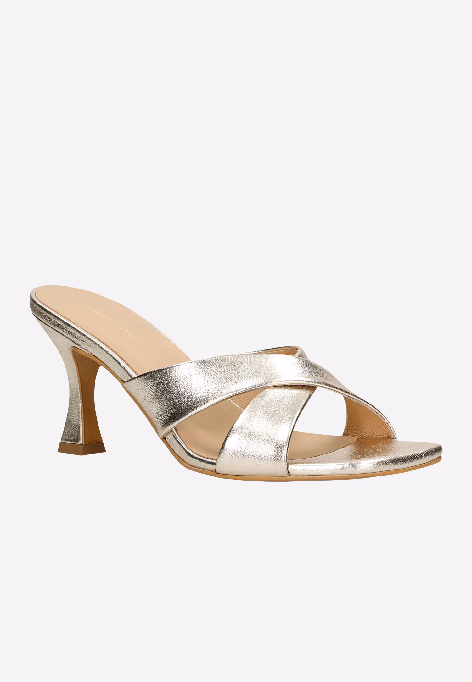 Klapki damskie na obcasie w kolorze złoty metalik