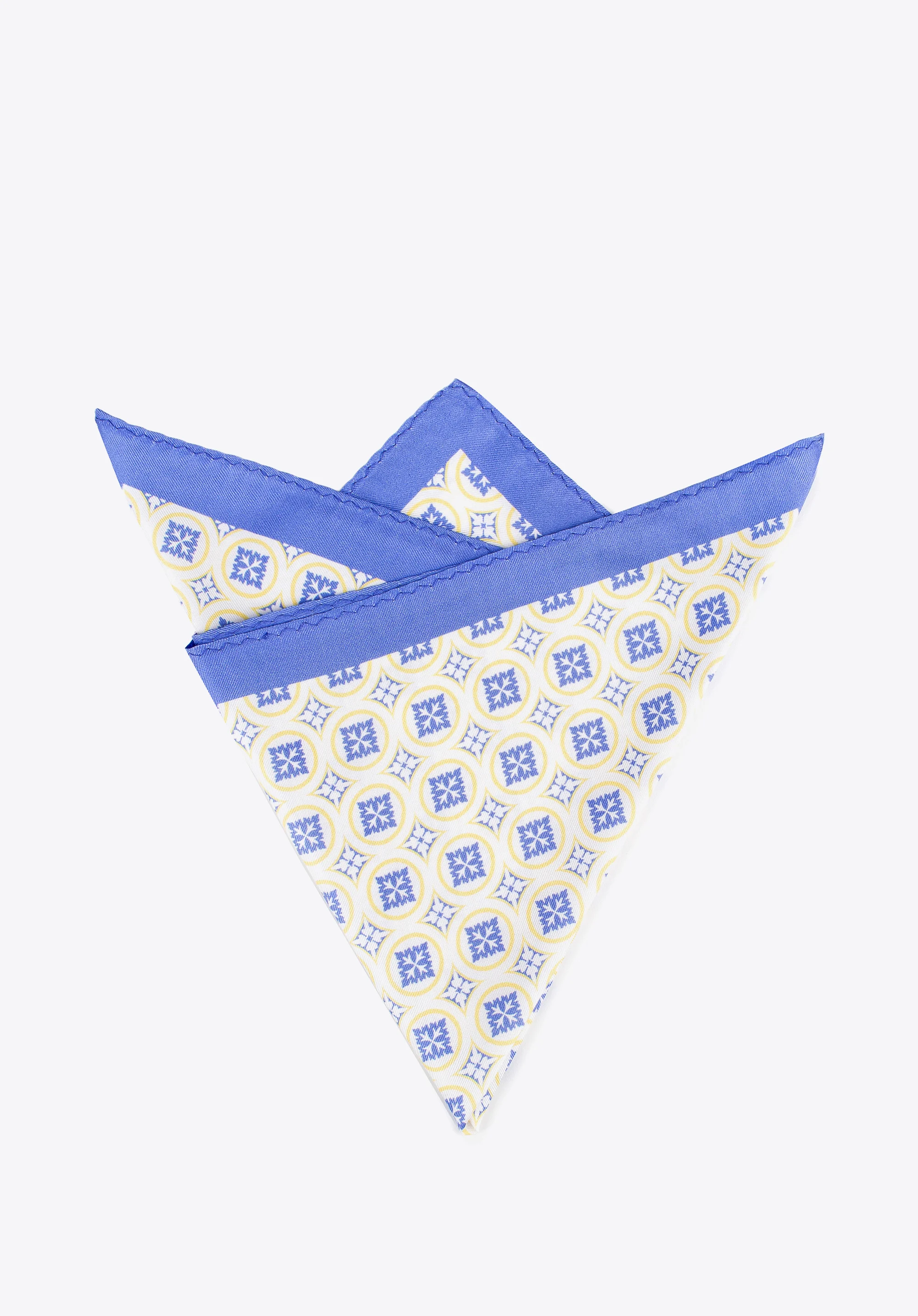 Poszetka z jedwabiu we wzory