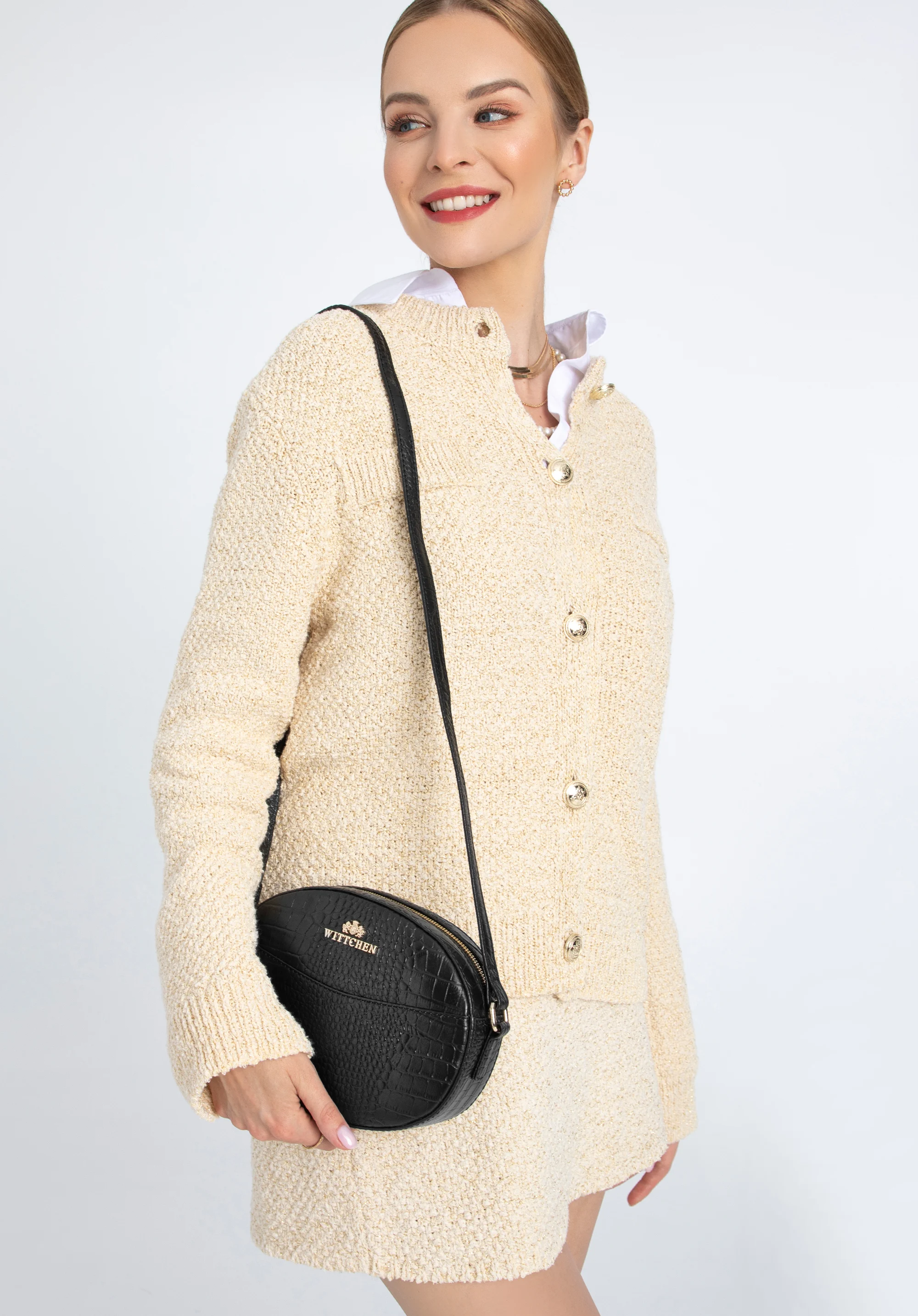 Damska listonoszka ze skóry o egzotycznej fakturze owalna