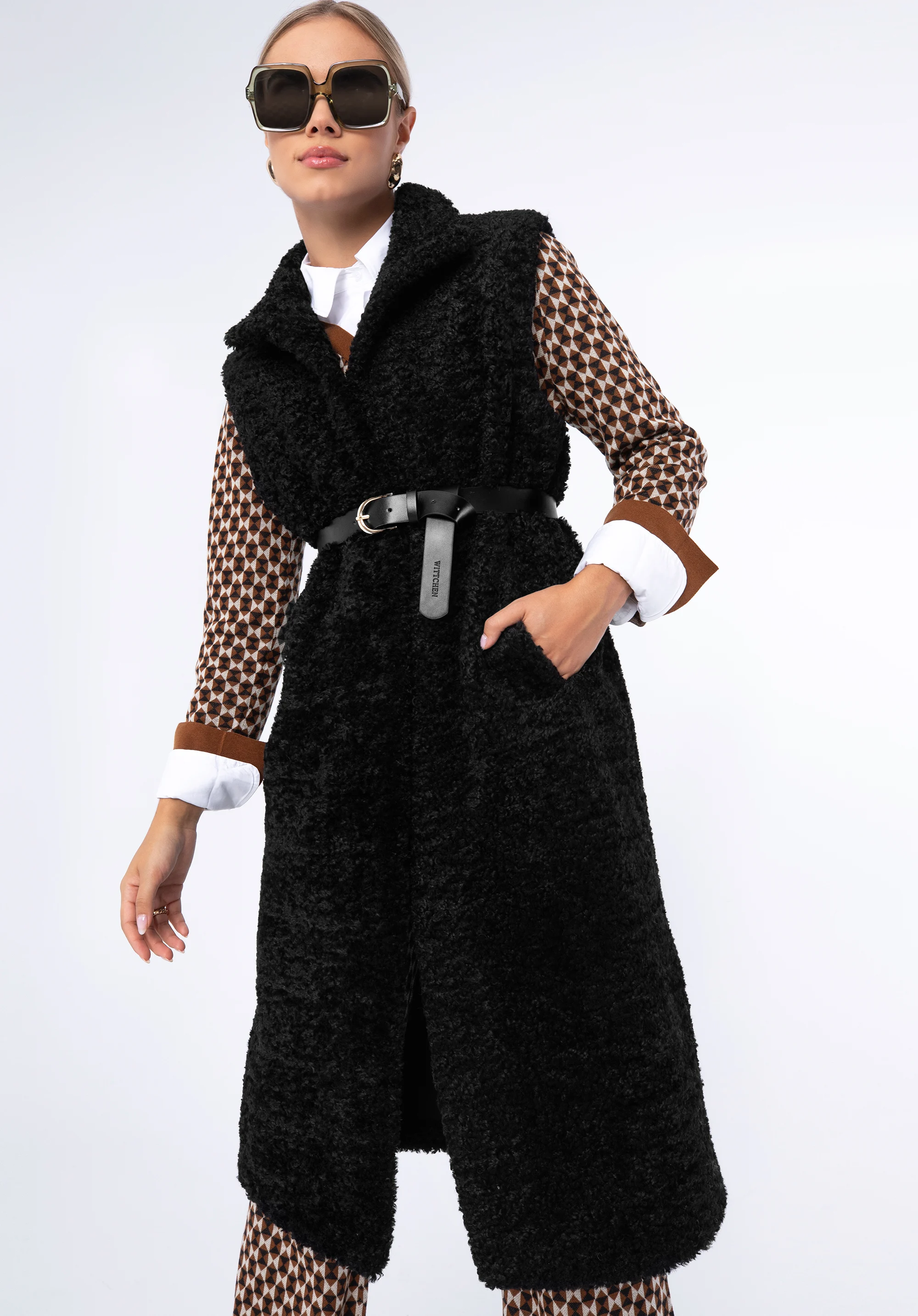 Damska kamizelka ze sztucznego baranka długa