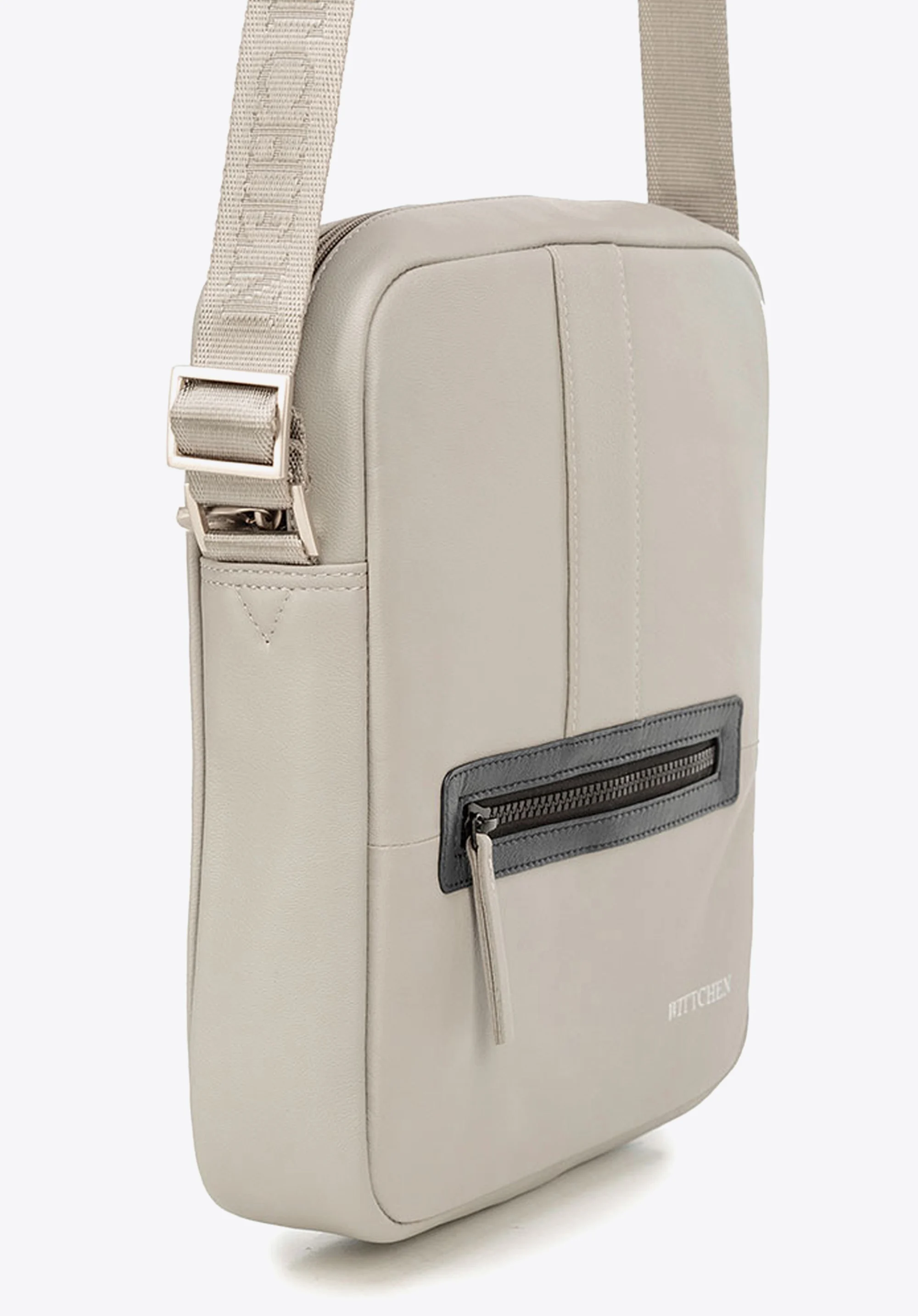 Męska listonoszka skórzana stębnowana średnia