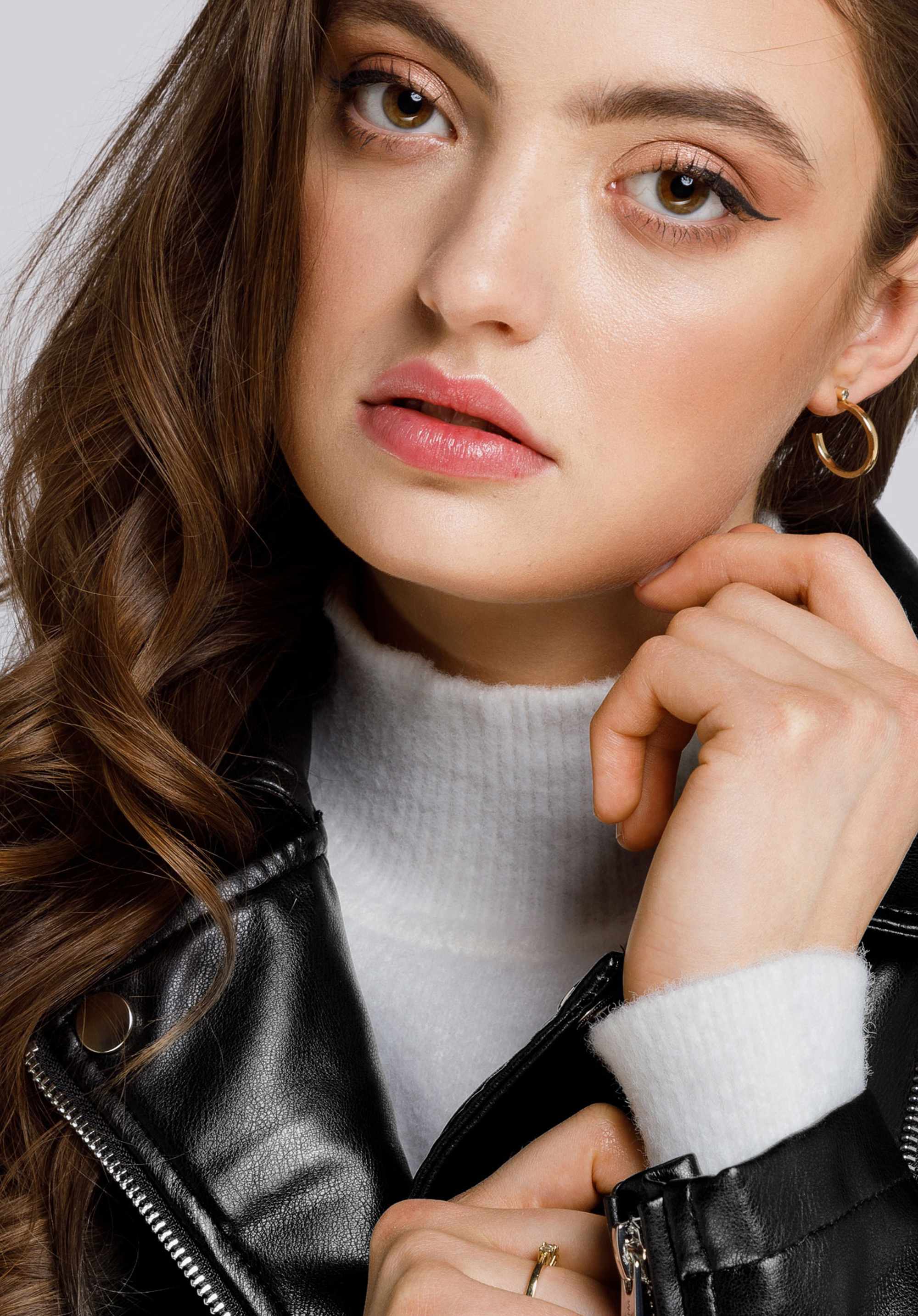 Damska ramoneska z pagonami