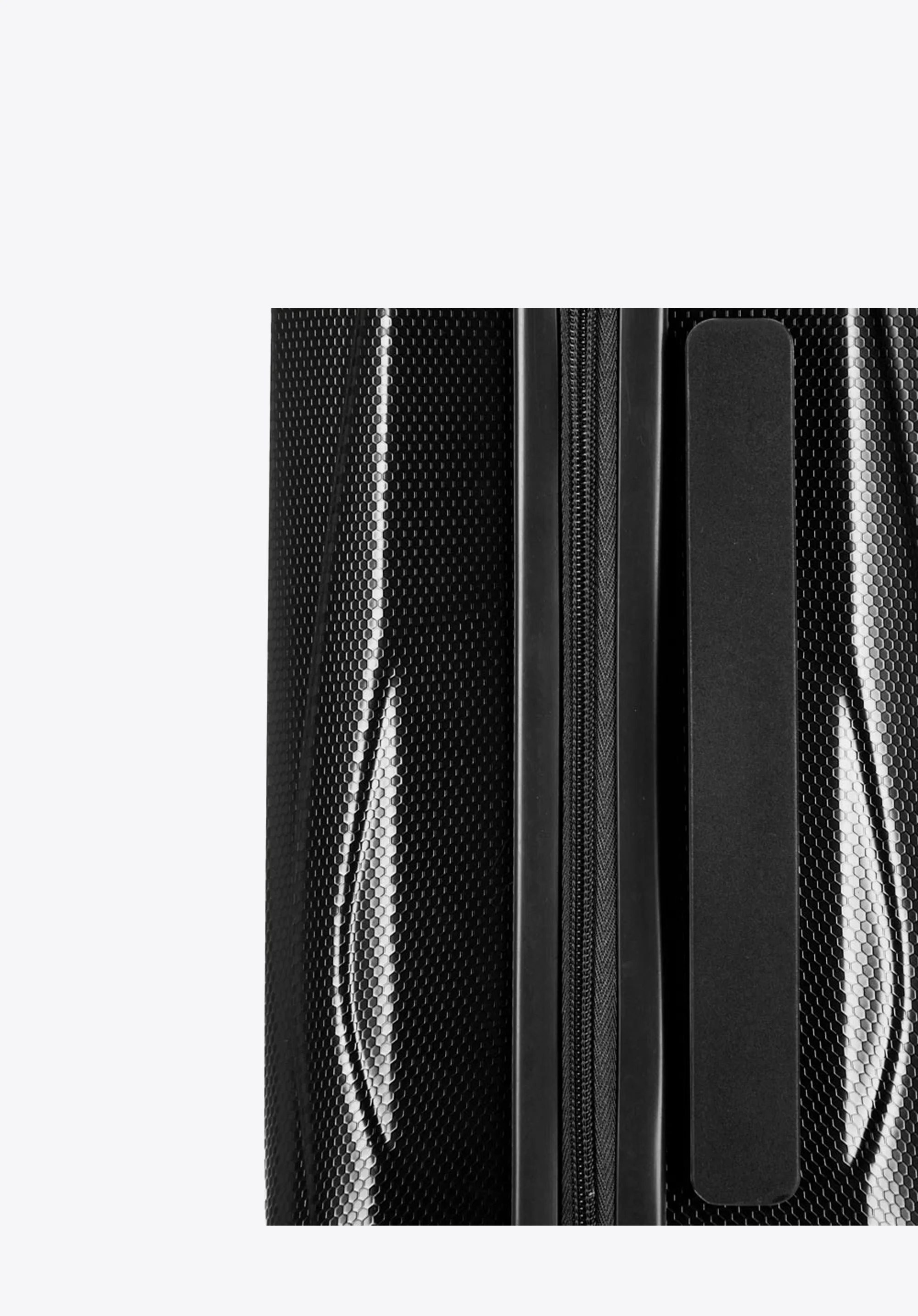 Walizka kabinowa z polikarbonu geometryczna