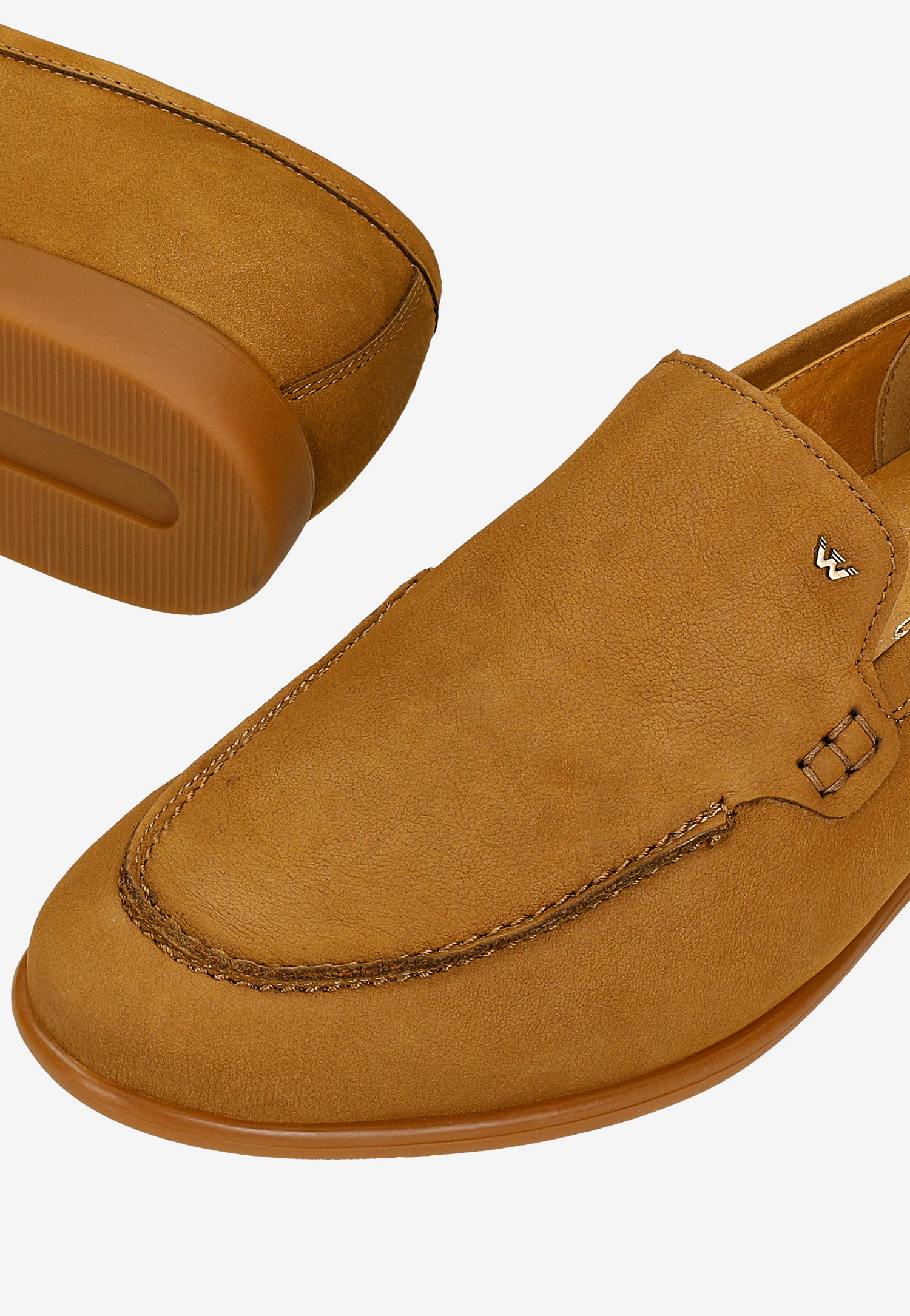 Jasnobrązowe loafersy męskie