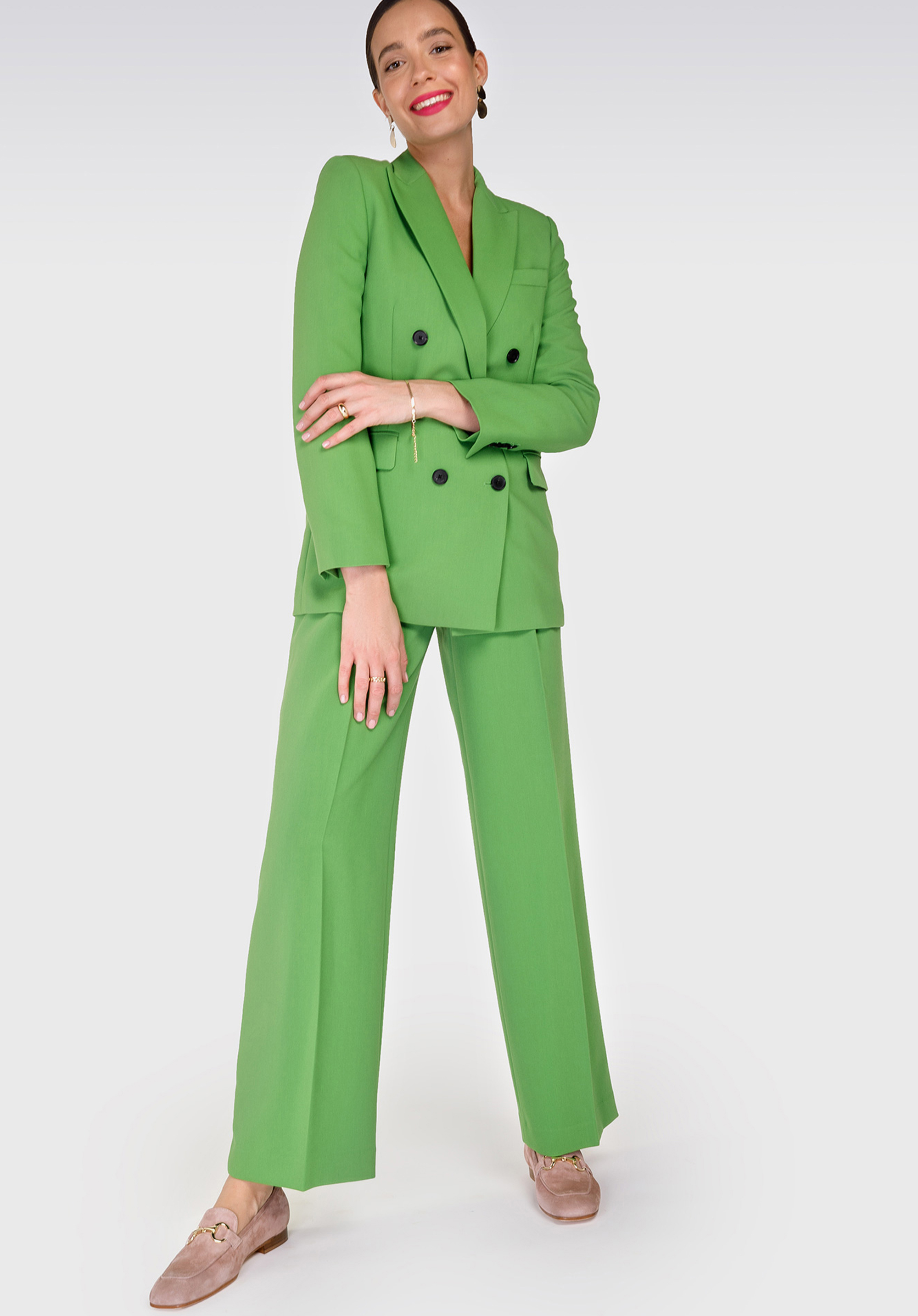 Damskie mokasyny zamszowe z kwadratowym noskiem i wędzidłem