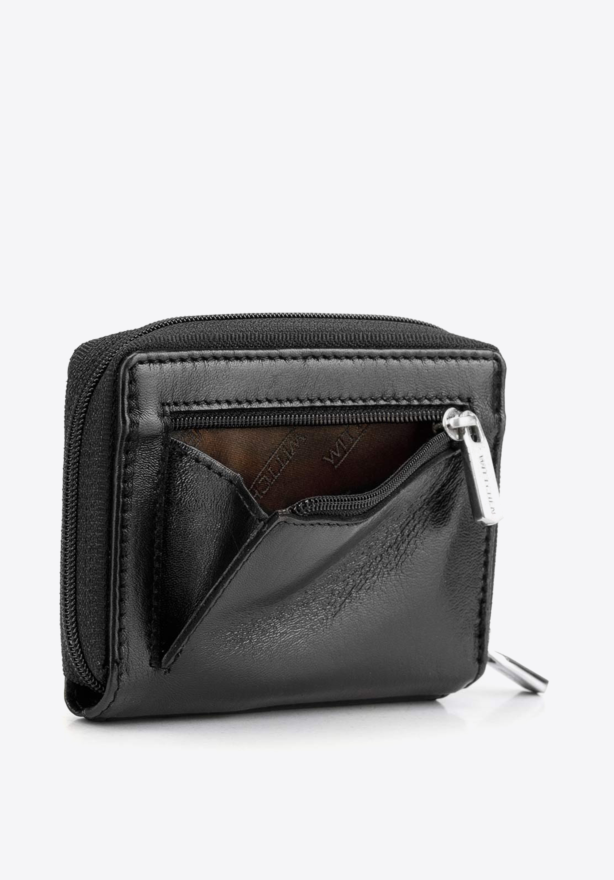 Damski portfelik skórzany z patką