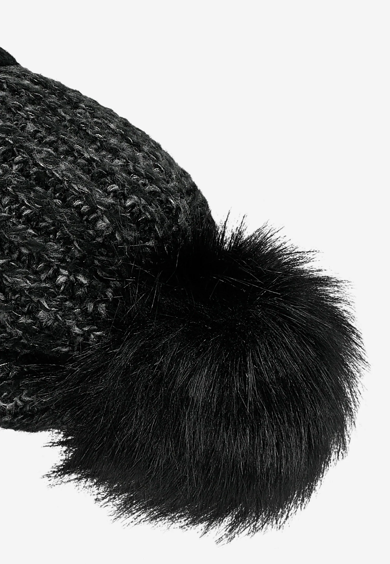 Czarno-szara czapka ze złotą nitką