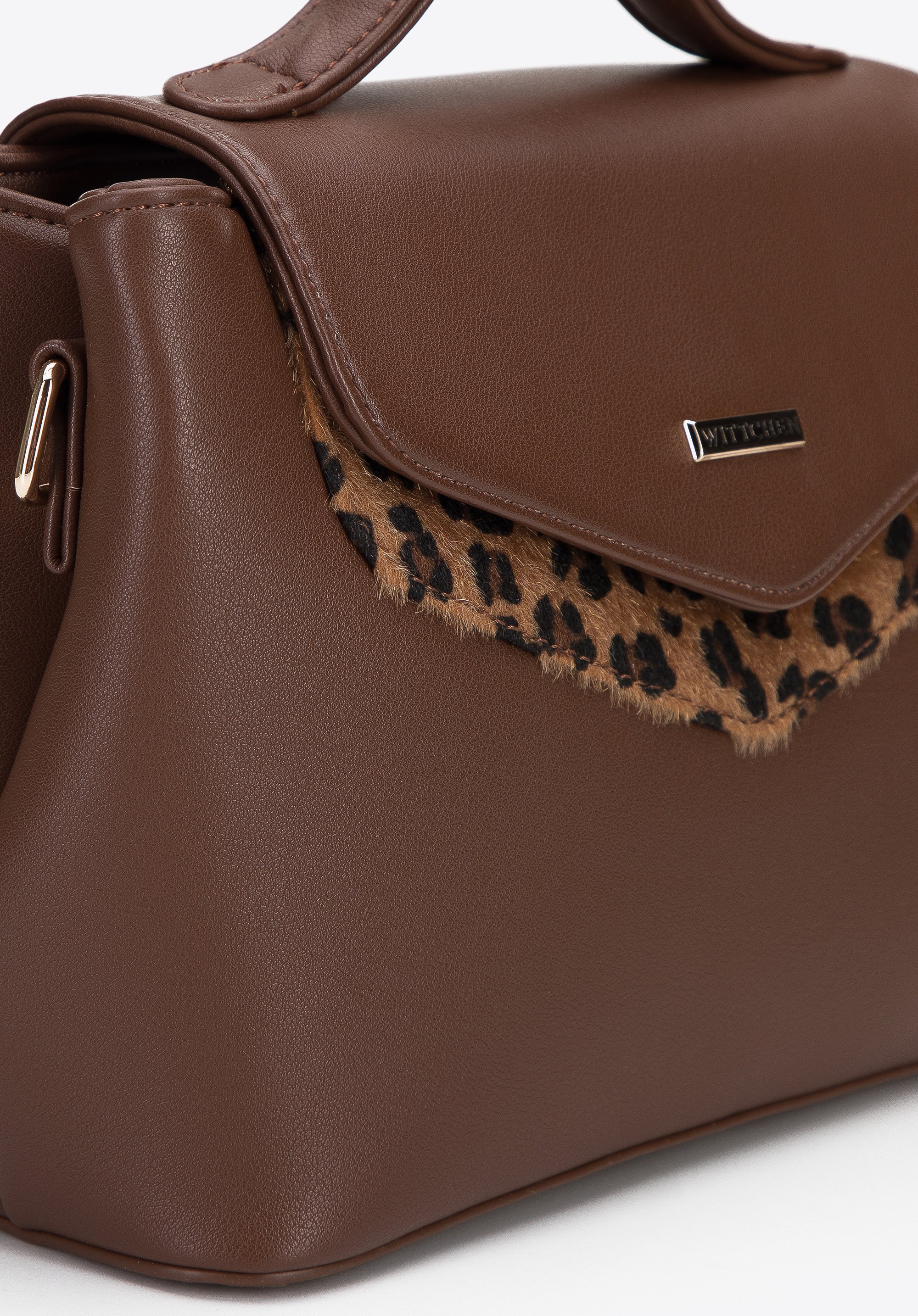 Torebka kuferek z ozdobną wstawką w zwierzęcy wzór mała