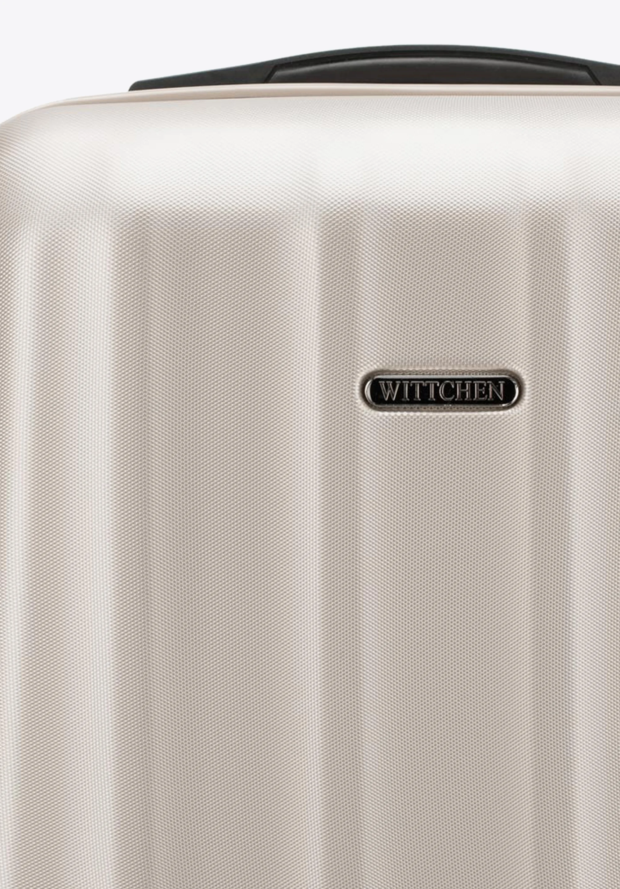 Walizka kabinowa z polikarbonu fakturowana