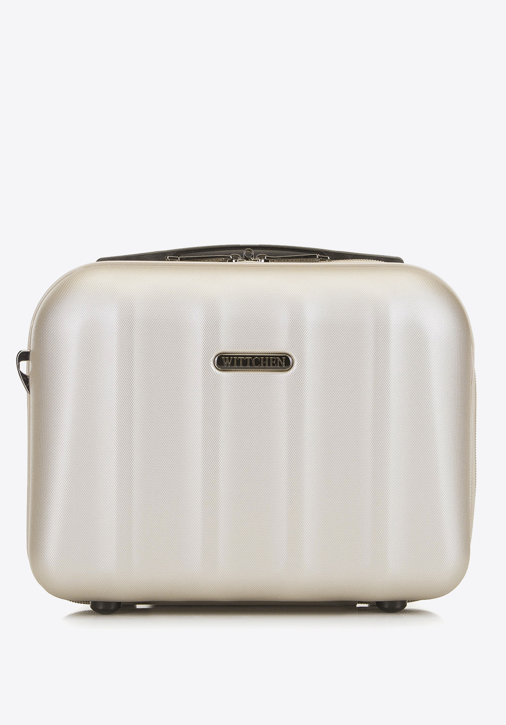 Walizka kabinowa z polikarbonu fakturowana