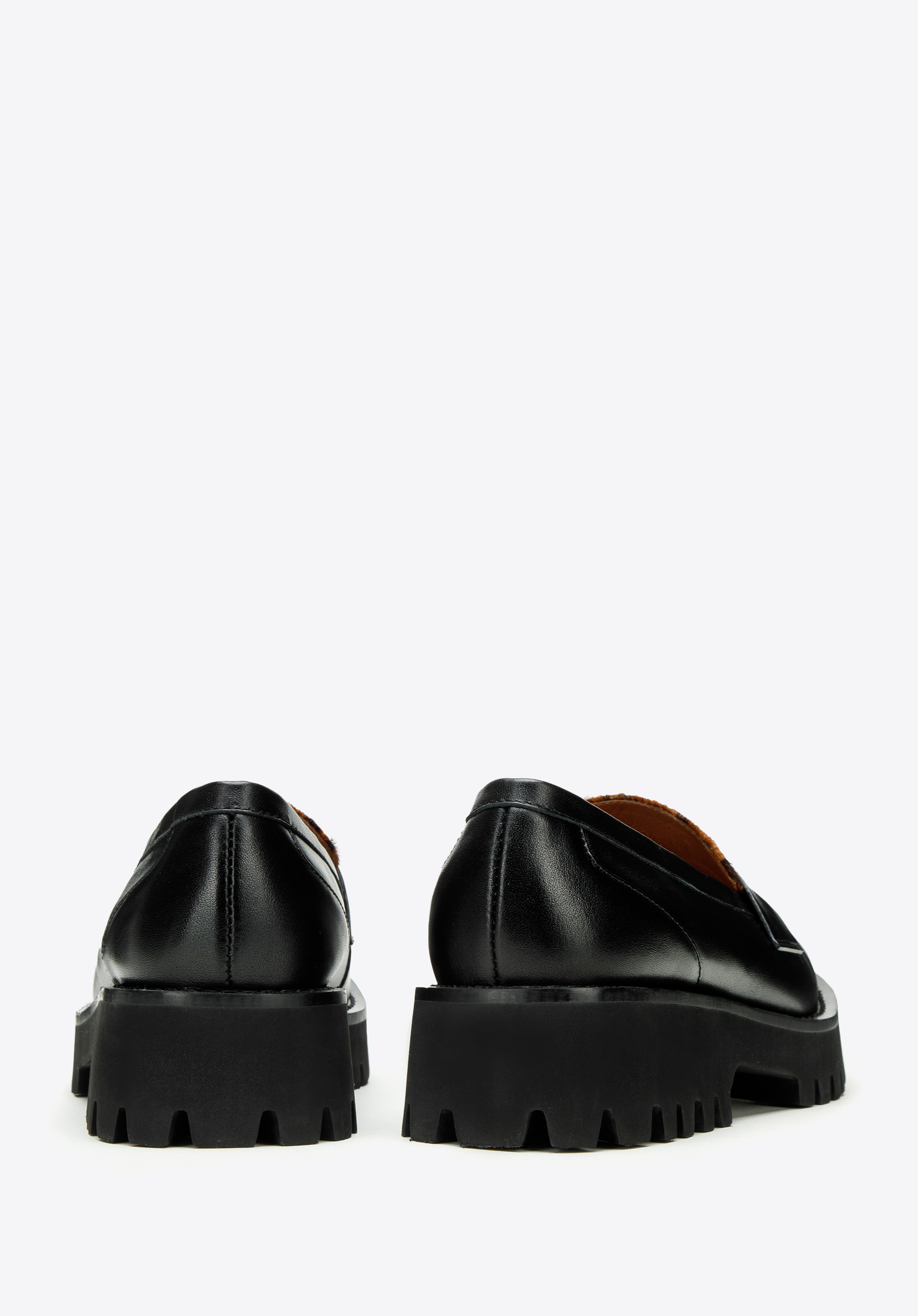 Damskie mokasyny skórzane w zwierzęcy wzór