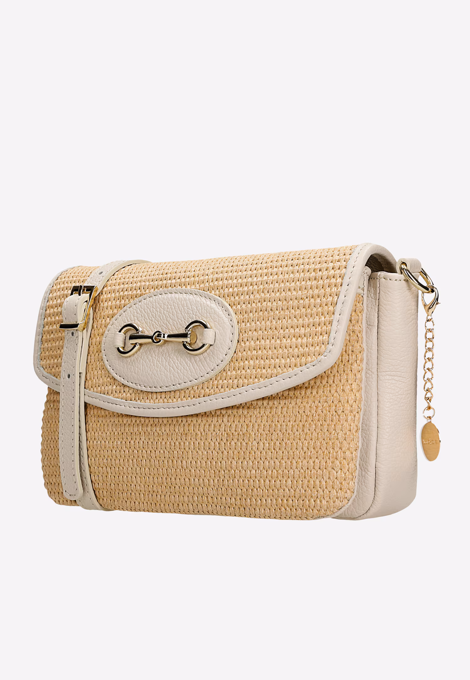 Mała beżowa torebka na lato ze skóry licowej i rafii