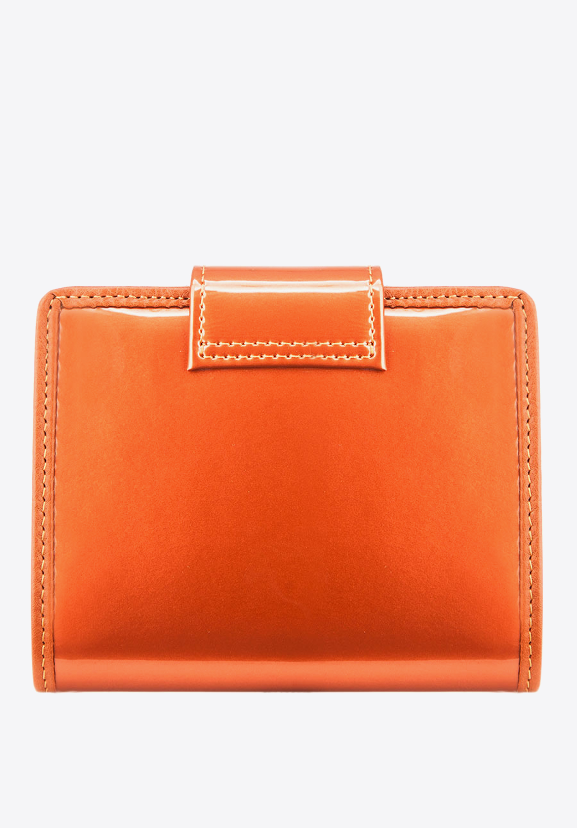 Damski portfel ze skóry lakierowany z ozdobną napą